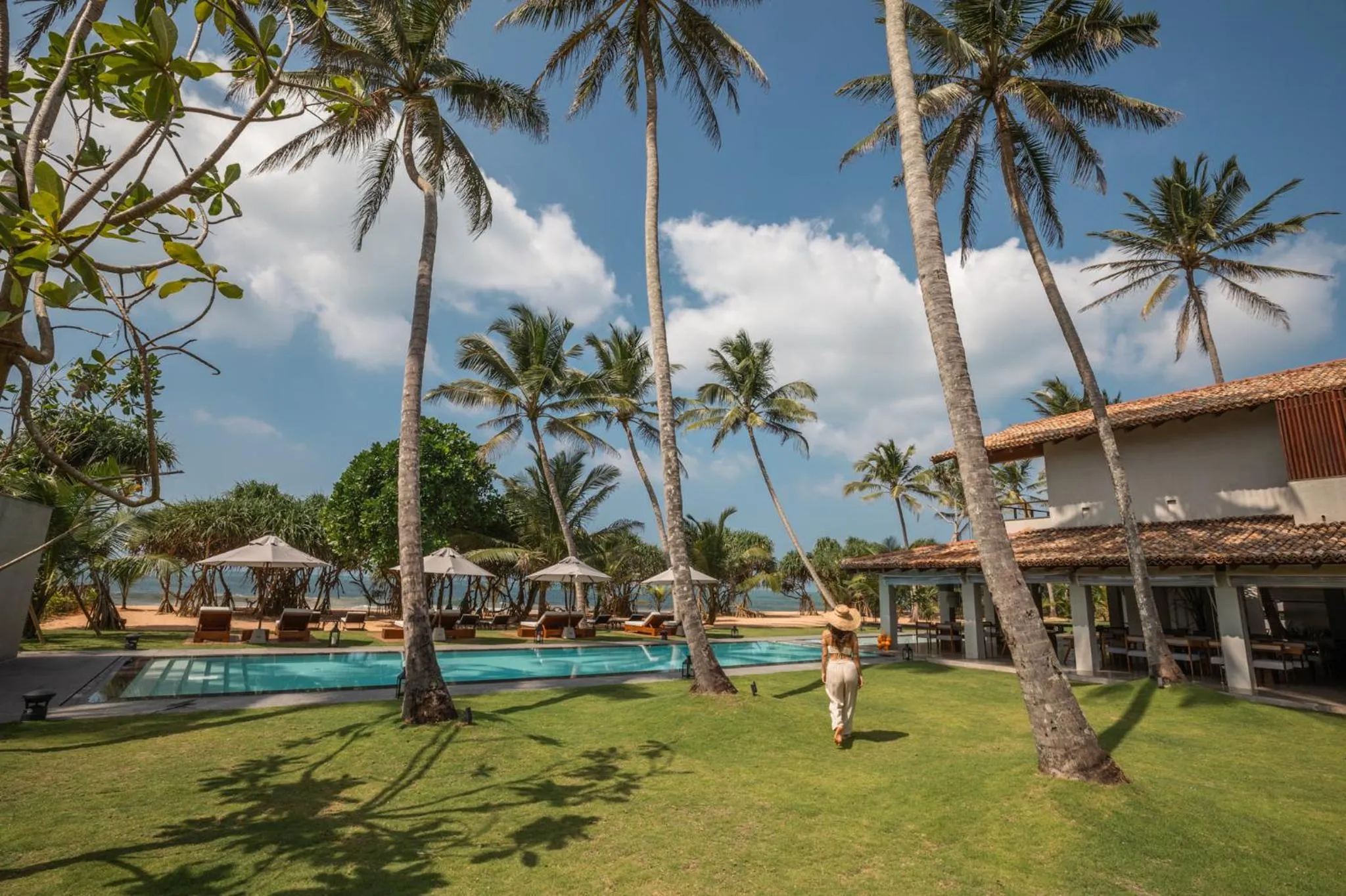 Garden view in Villa Thamburu, Bentota