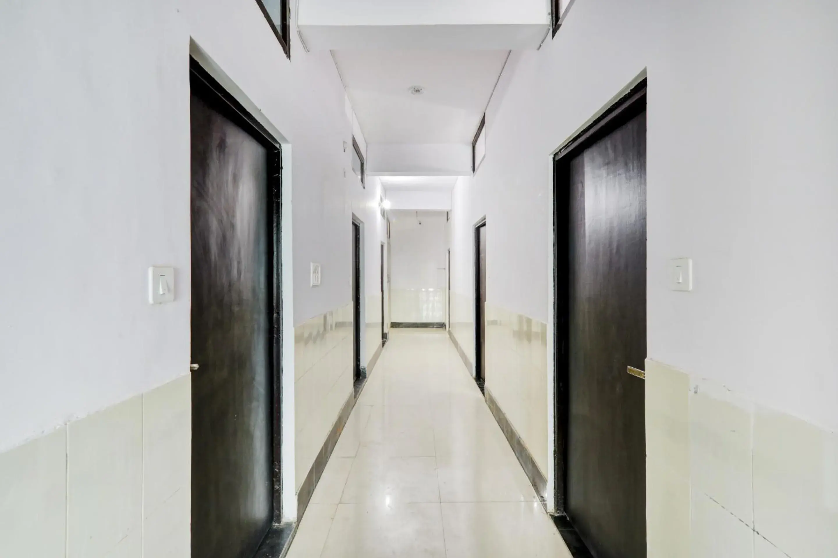 Bedroom in Hotel O SRV Palace Bedroom in Hotel O SRV Palace