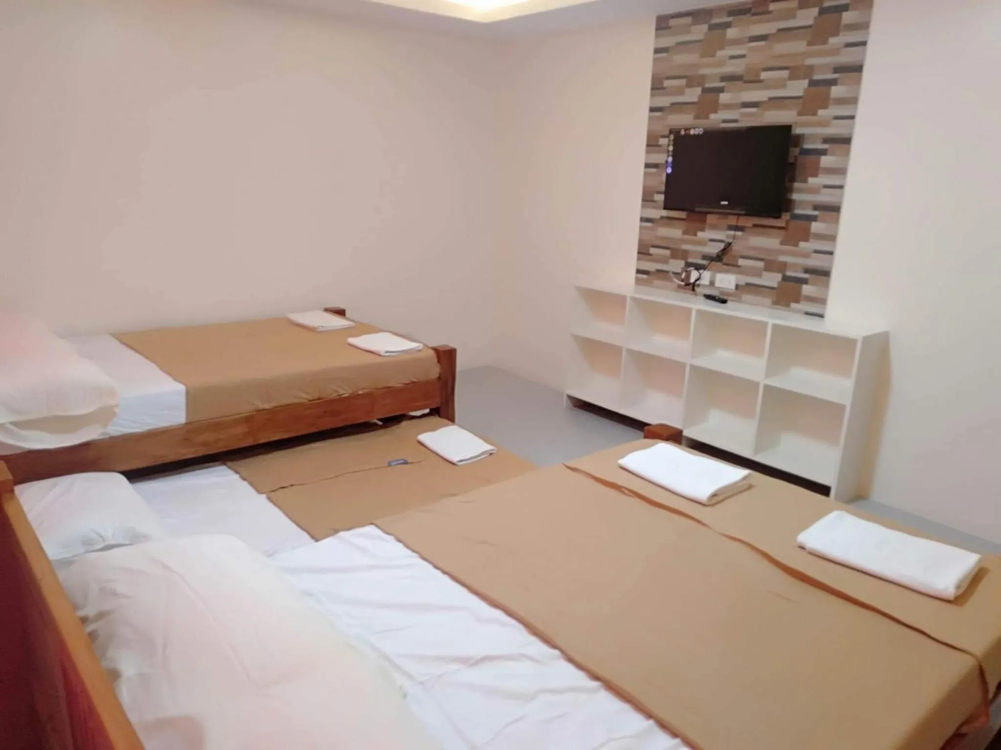 Bed in Visita highland Inn