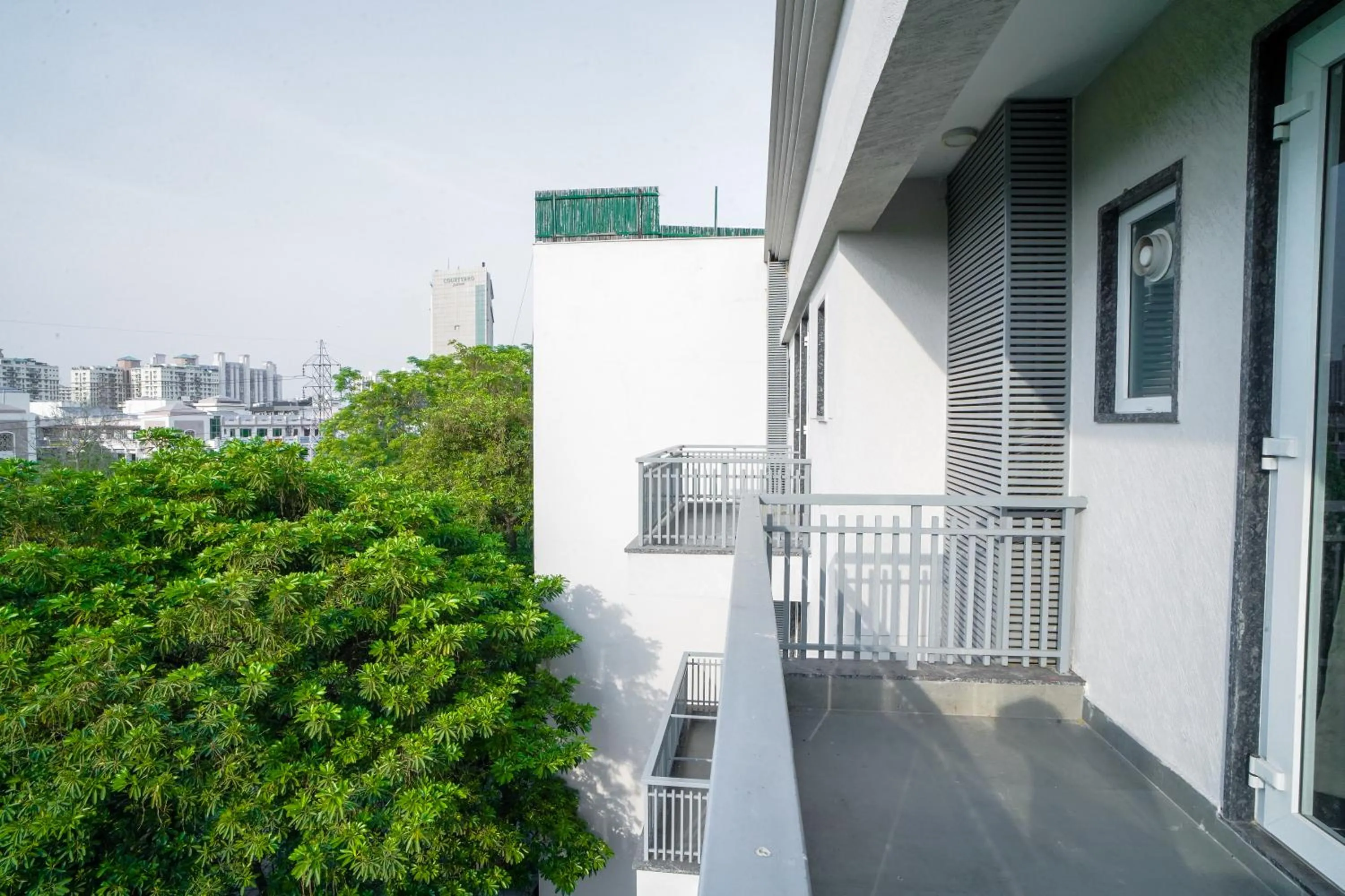 Property building in Saltstayz Select - Huda City Center