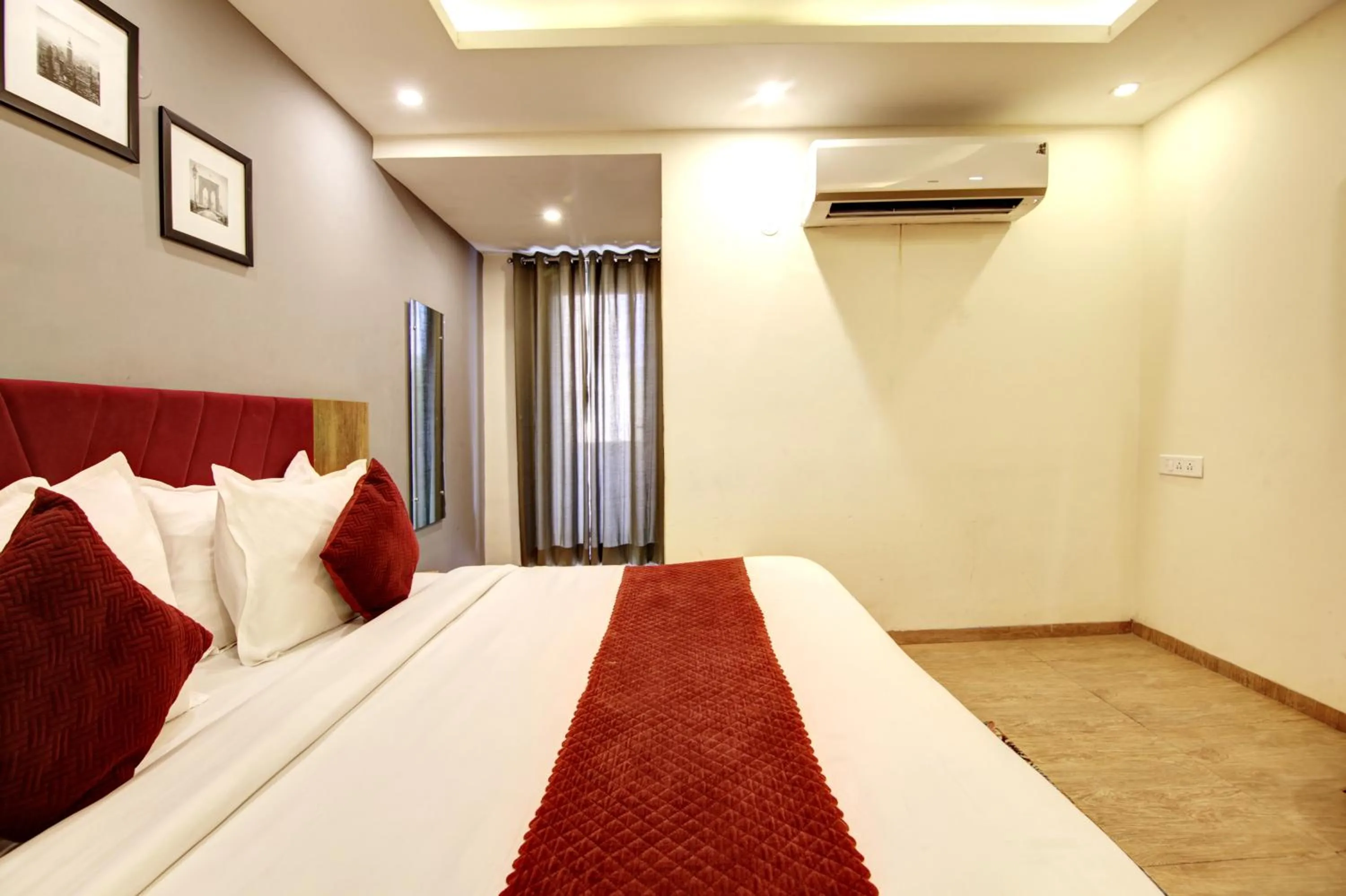 Bed in Saltstayz Select - Huda City Center