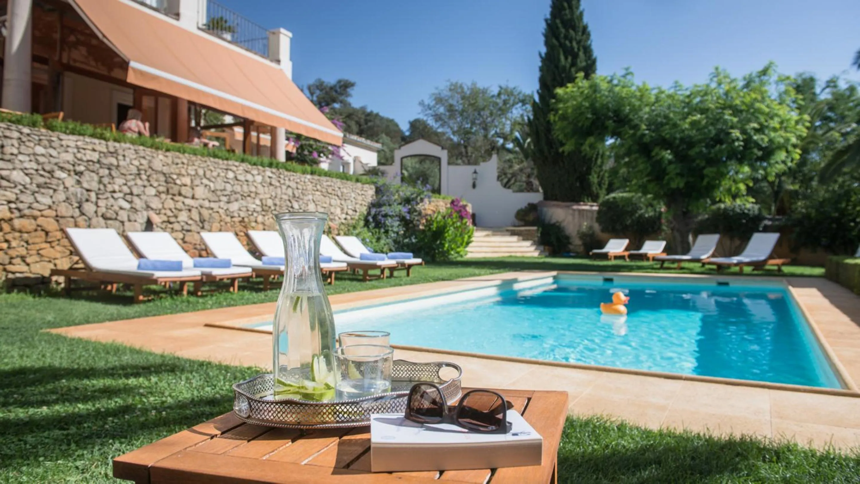 Garden in Hotel La Fuente de la Higuera