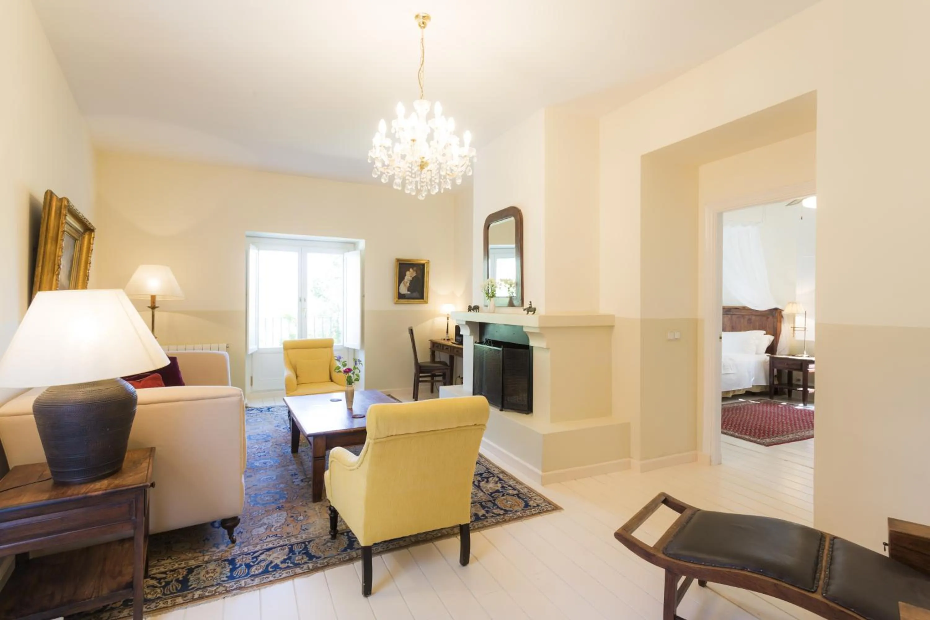 Living room in Hotel La Fuente de la Higuera