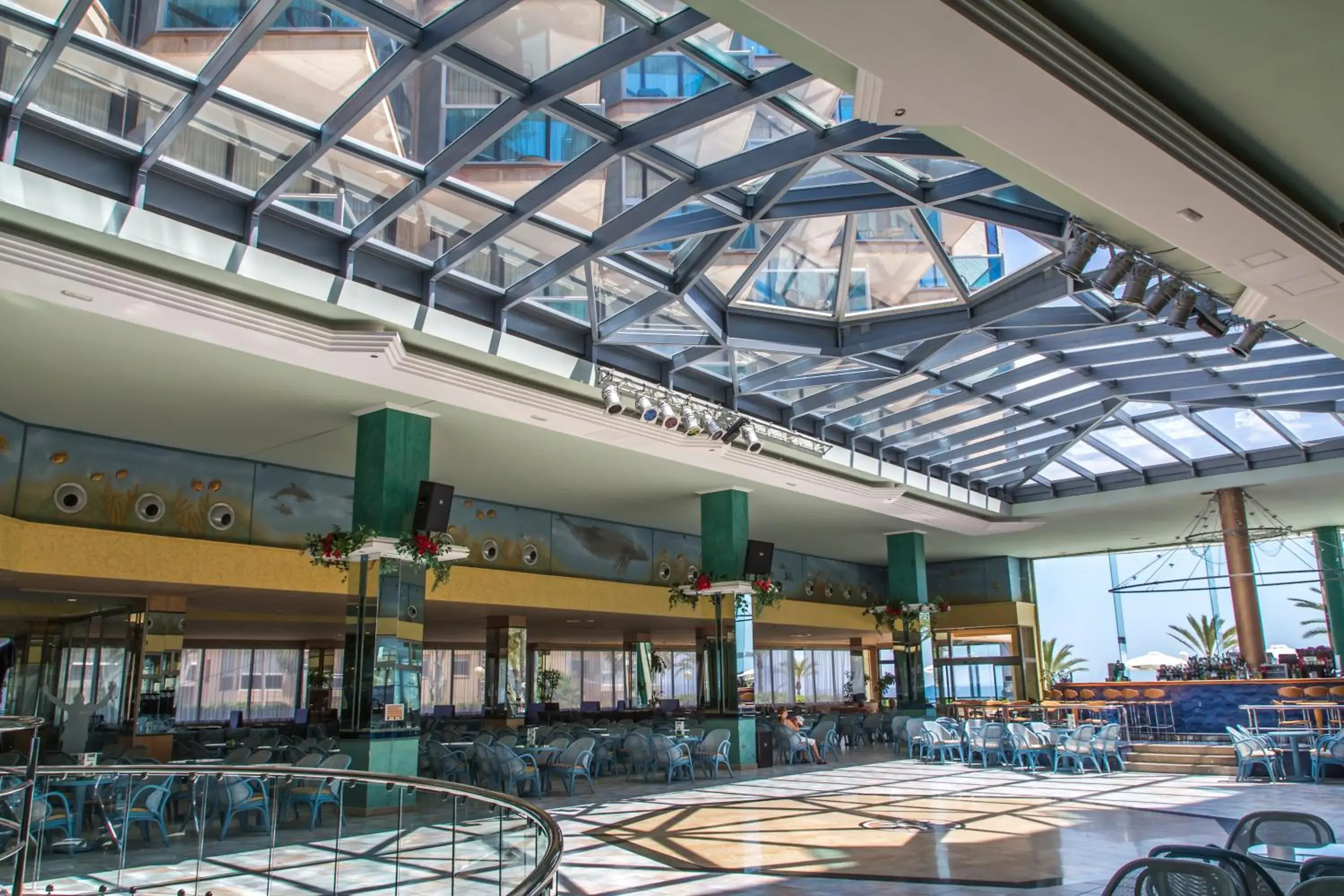 Lounge or bar in KAKTUS Hotel Kaktus Albir Lounge or bar in KAKTUS Hotel Kaktus Albir