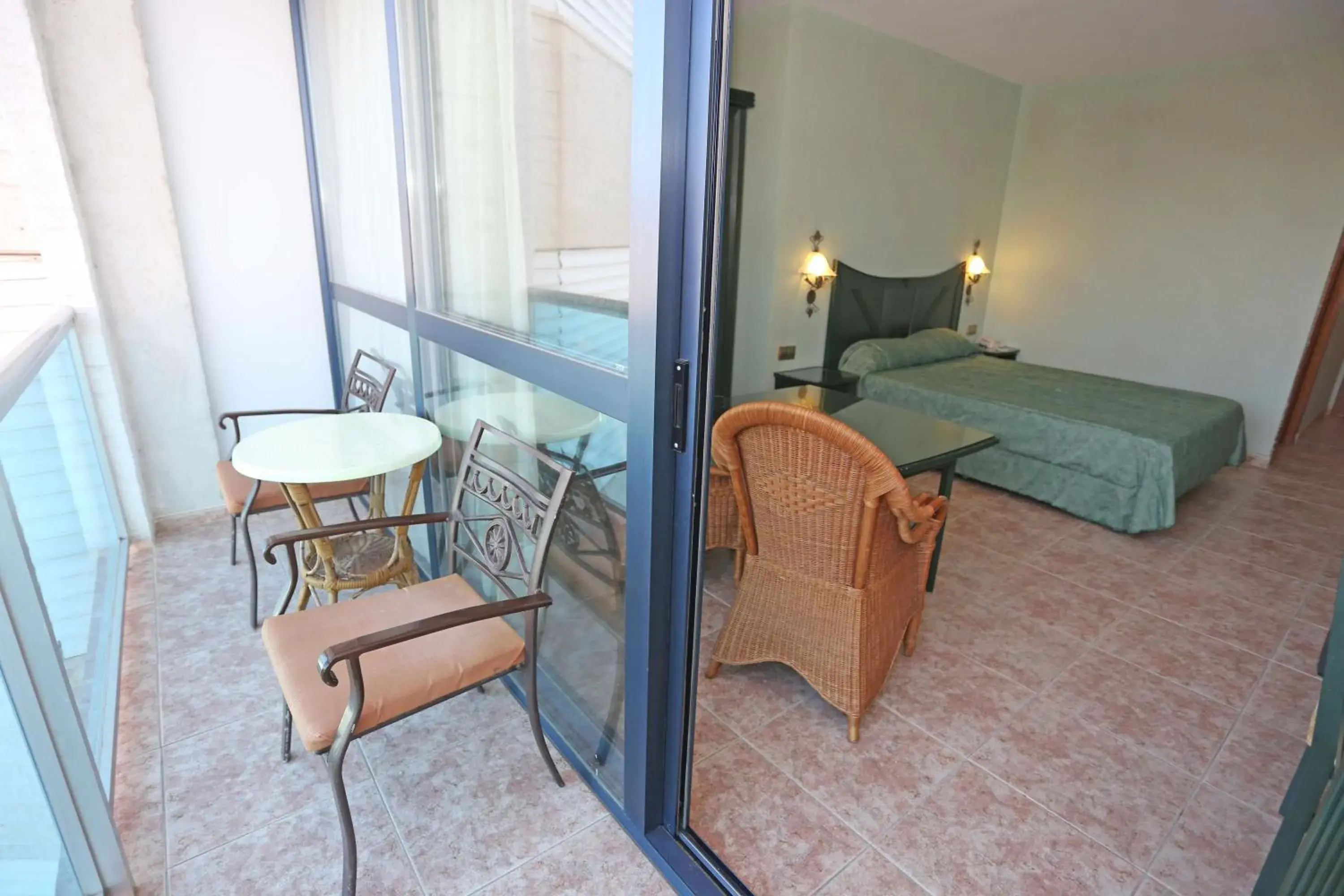 Bed in KAKTUS Hotel Kaktus Albir Bed in KAKTUS Hotel Kaktus Albir