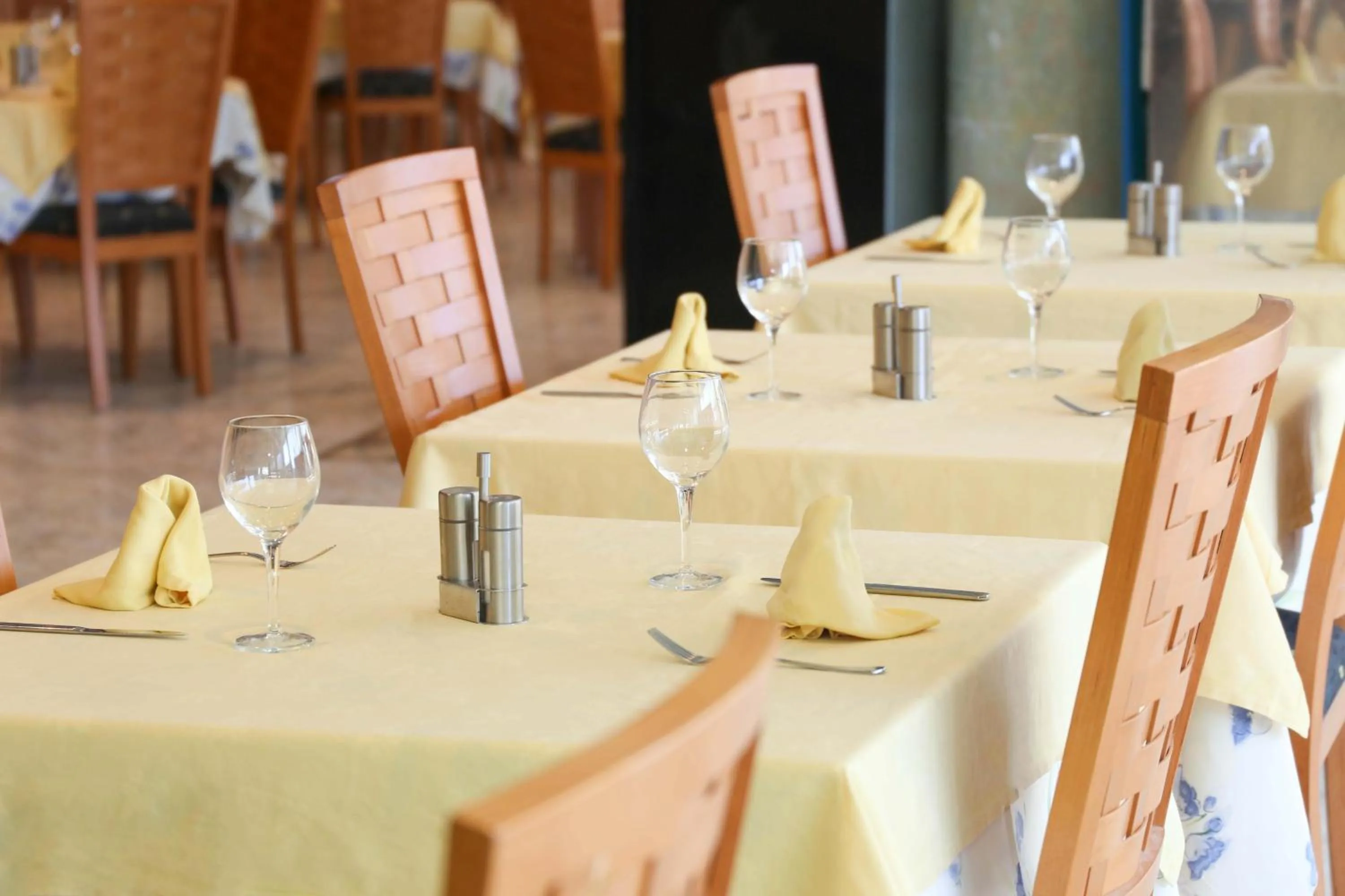Restaurant/places to eat in KAKTUS Hotel Kaktus Albir