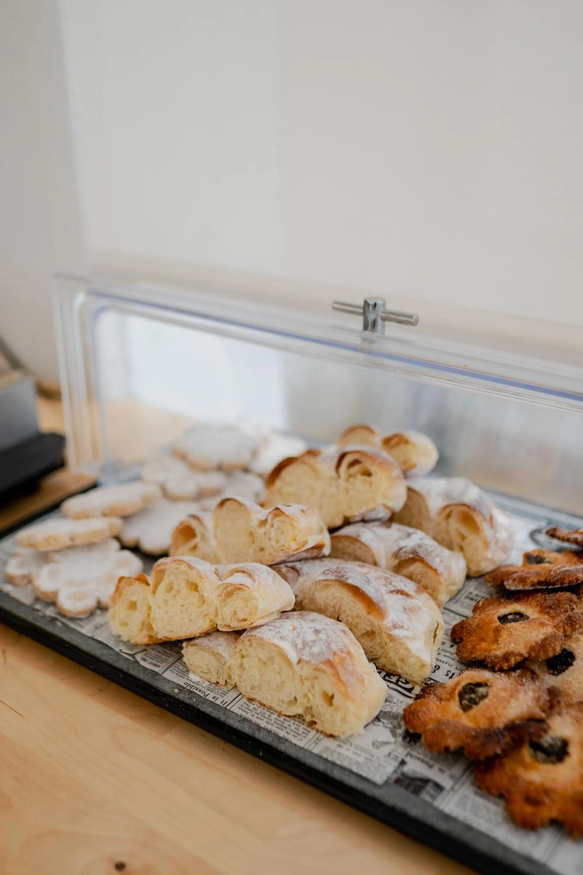 Buffet breakfast in Naranjos Resort Menorca