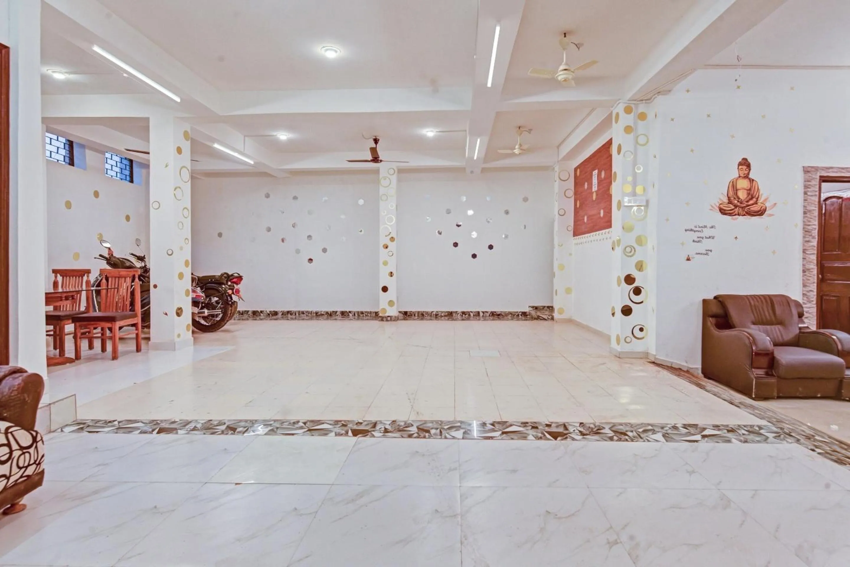 On site in Hotel O The Goldy Inn