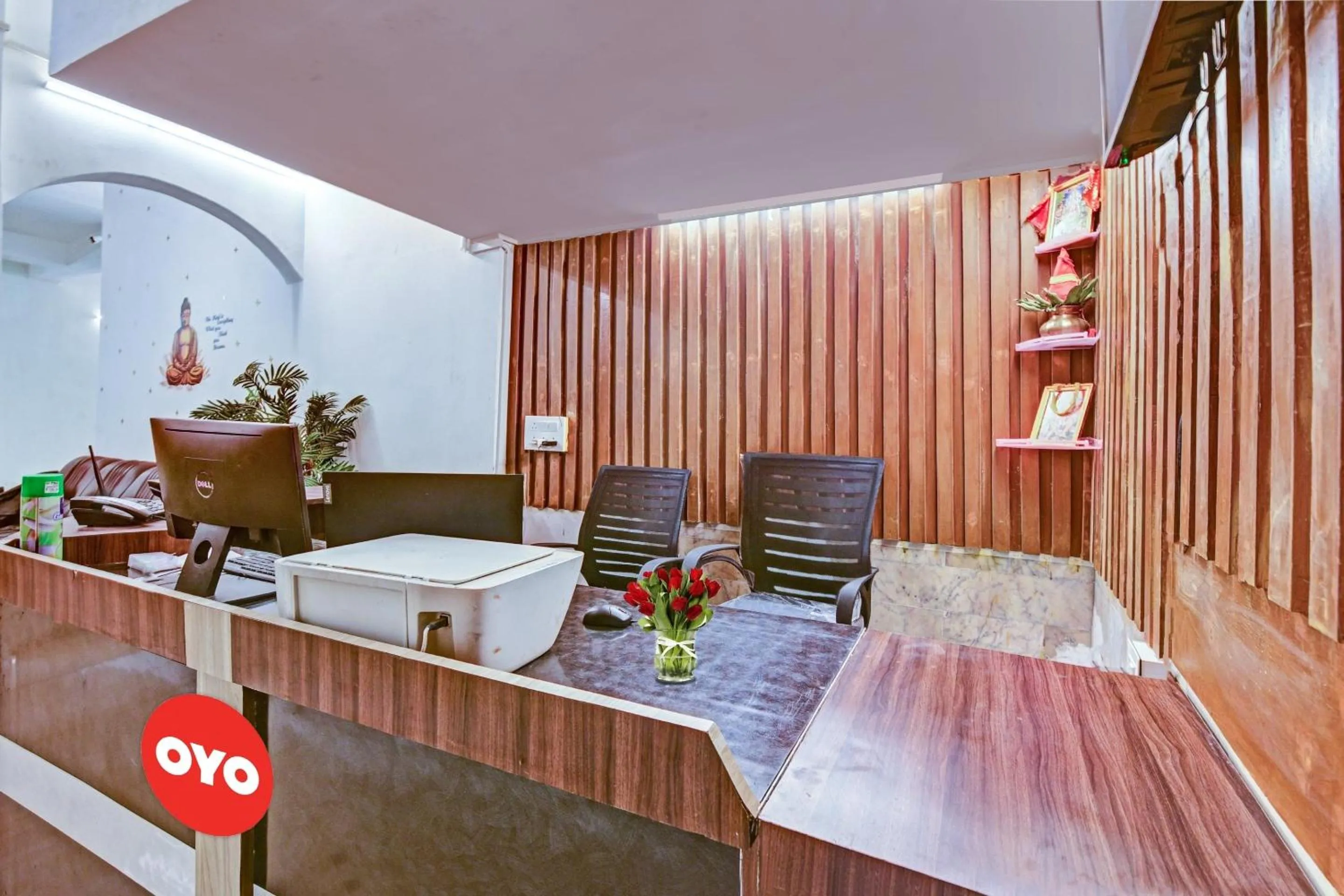 Lobby or reception in Hotel O The Goldy Inn