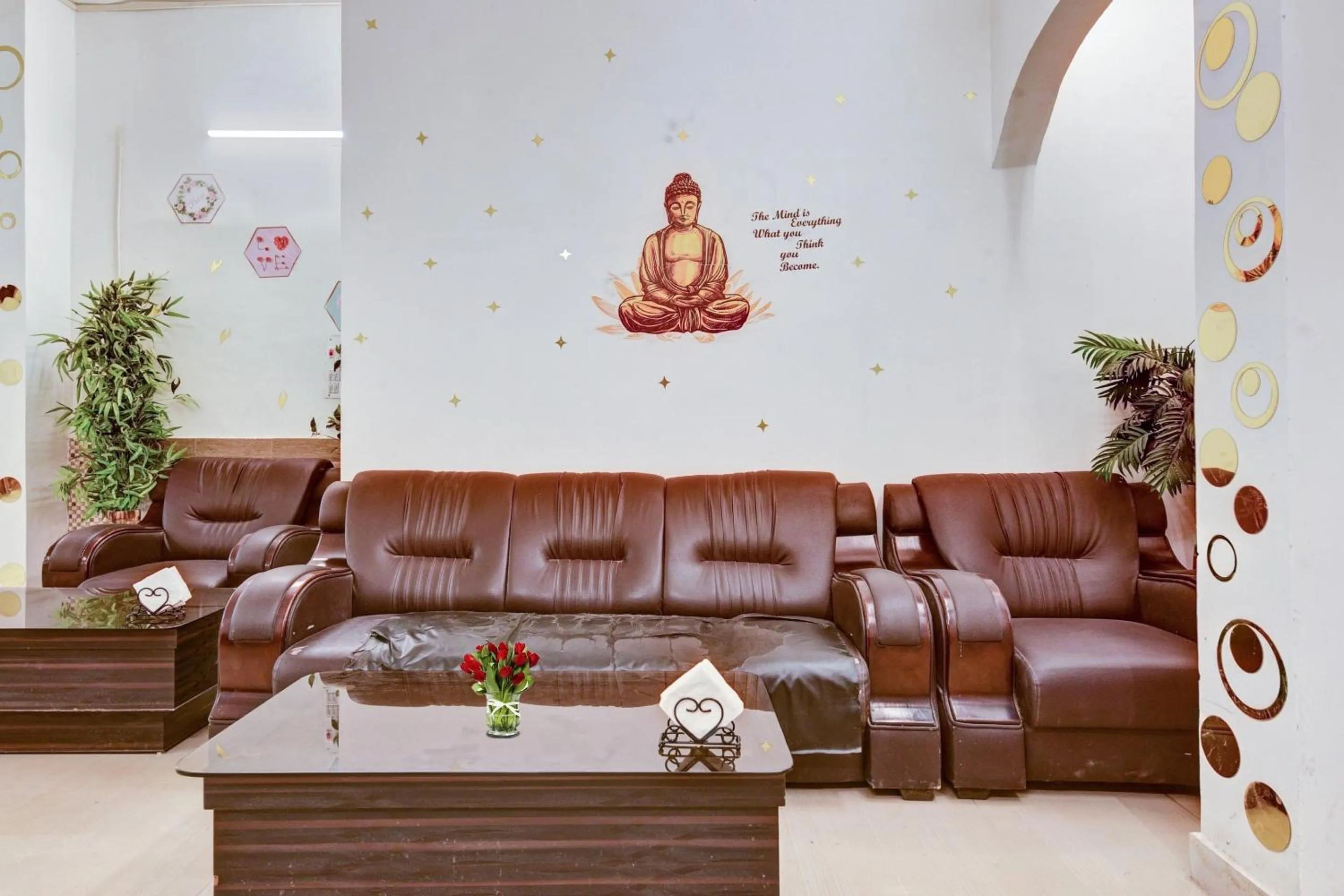 Lobby or reception in Hotel O The Goldy Inn