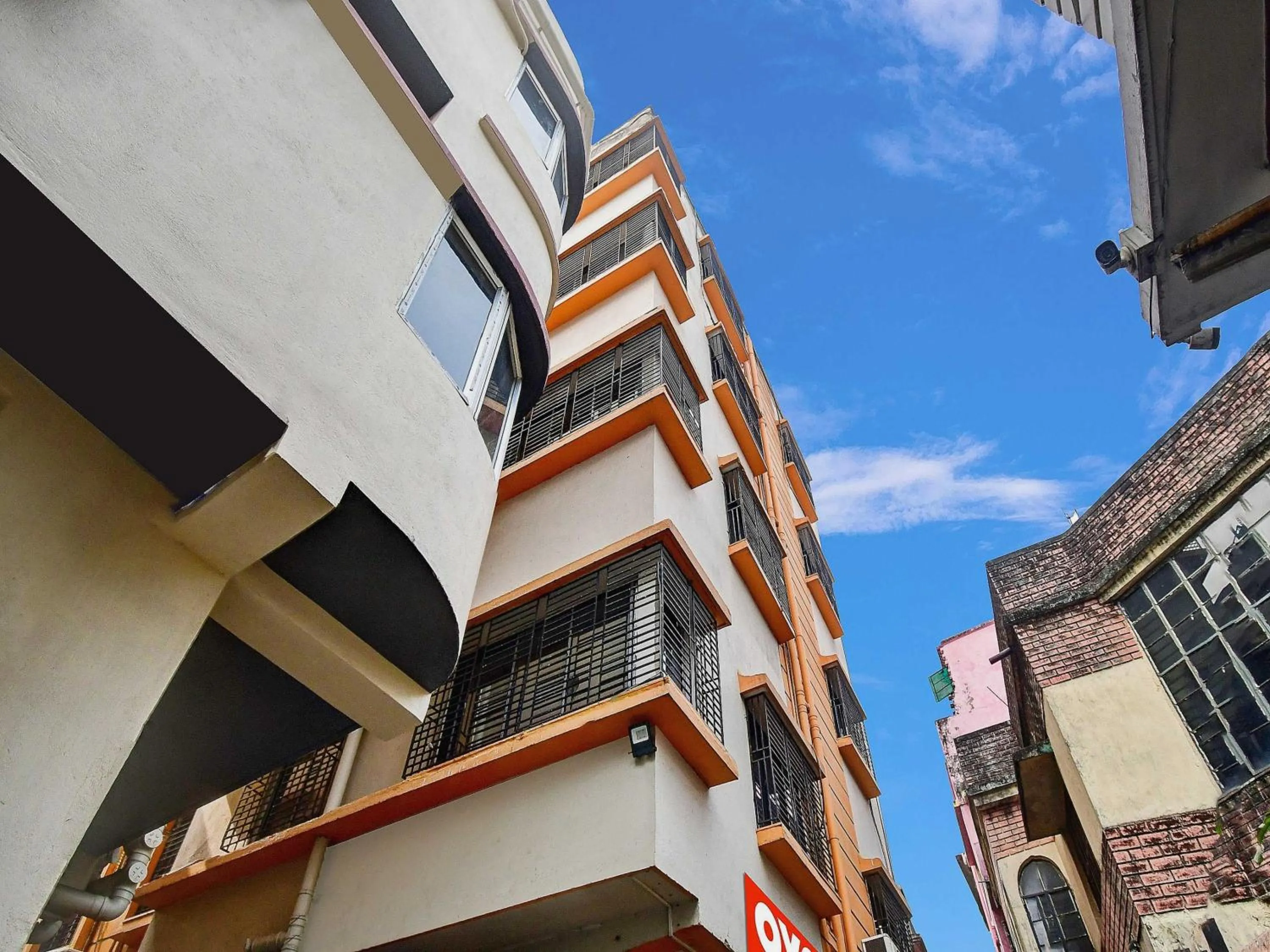 Facade/entrance in Hotel O Grand Lazeez Dumurjala outdoor Stadium