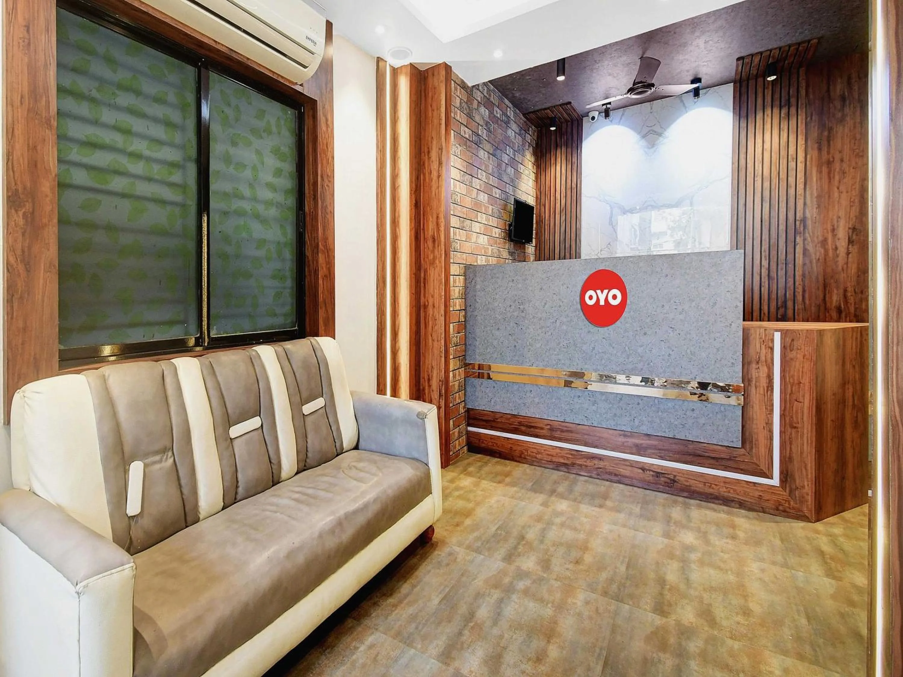 Lobby or reception in Hotel O Grand Lazeez Dumurjala outdoor Stadium