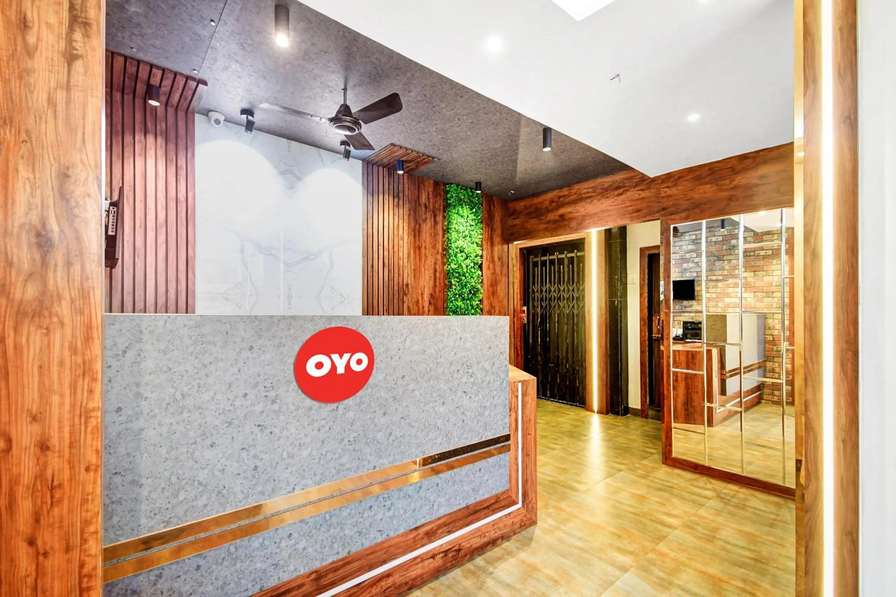 Lobby or reception in Hotel O Grand Lazeez Dumurjala outdoor Stadium