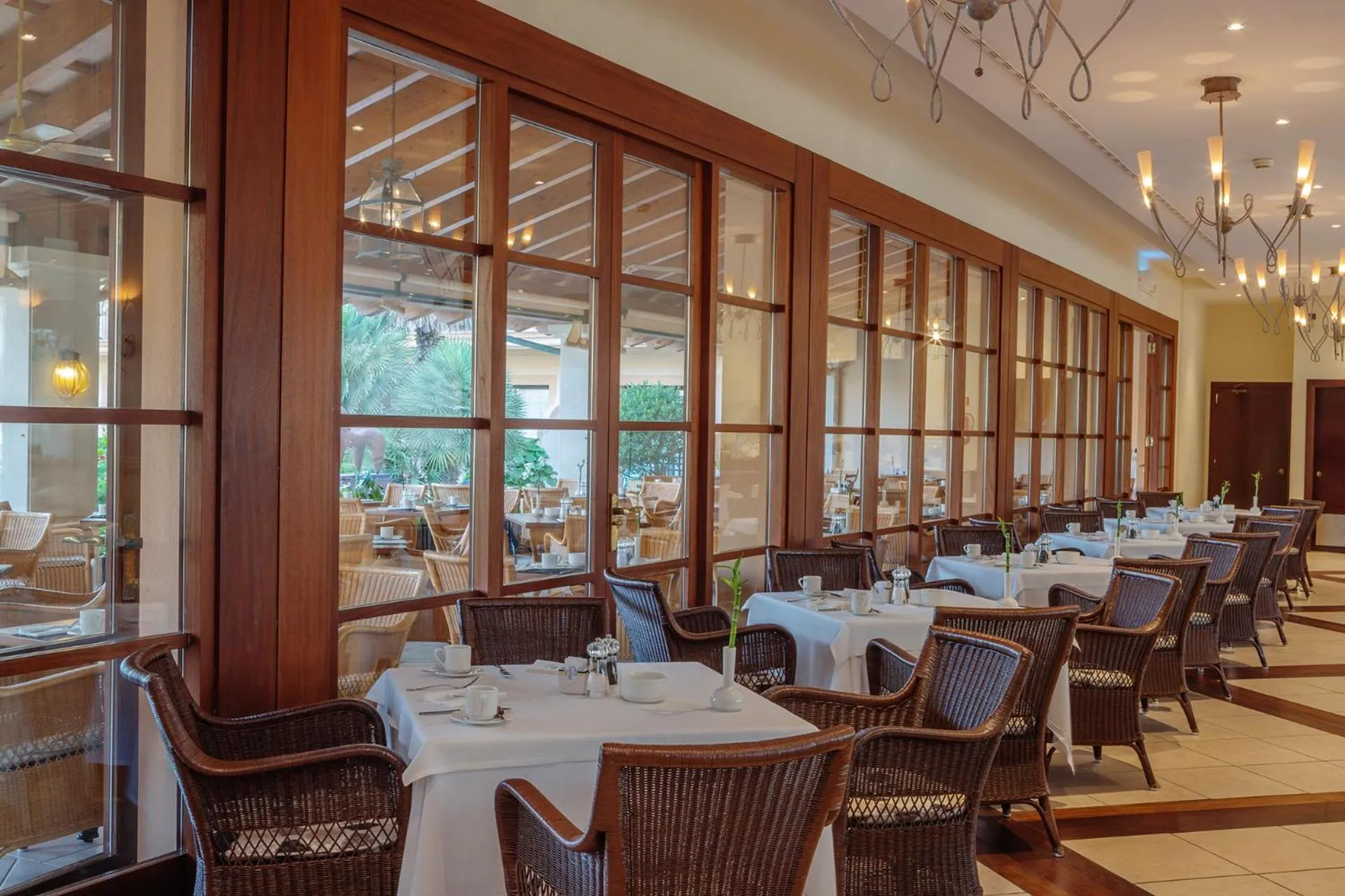 Restaurant/places to eat in La Quinta Menorca by PortBlue Boutique - Adults Only