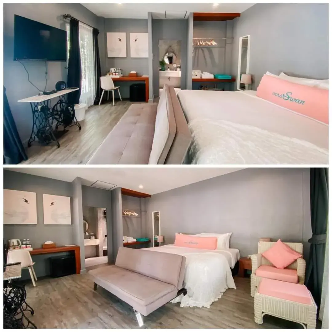 Bed in Mrs. Swan Hotel Bed in Mrs. Swan Hotel