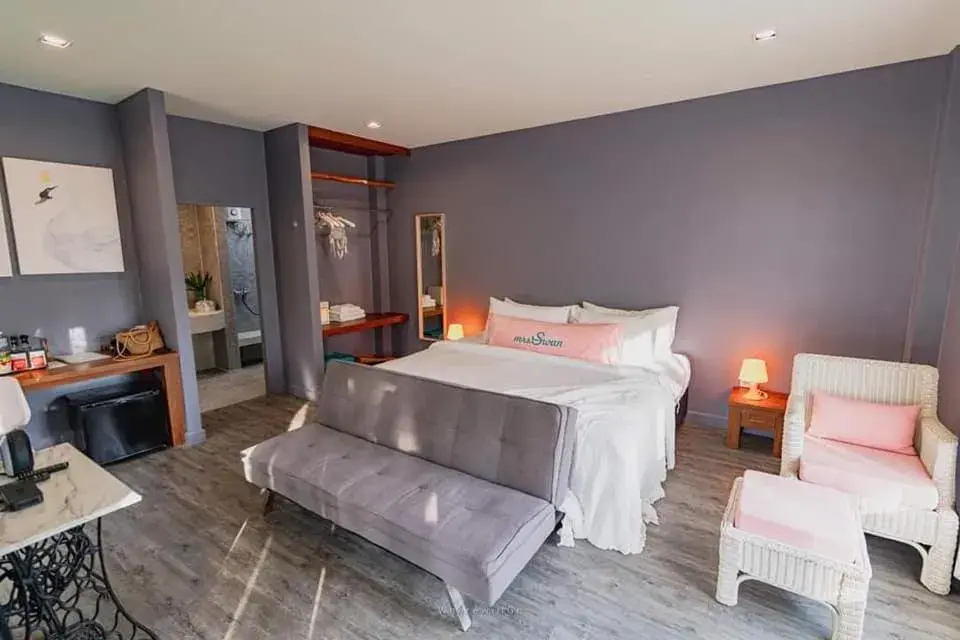 Bed in Mrs. Swan Hotel Bed in Mrs. Swan Hotel