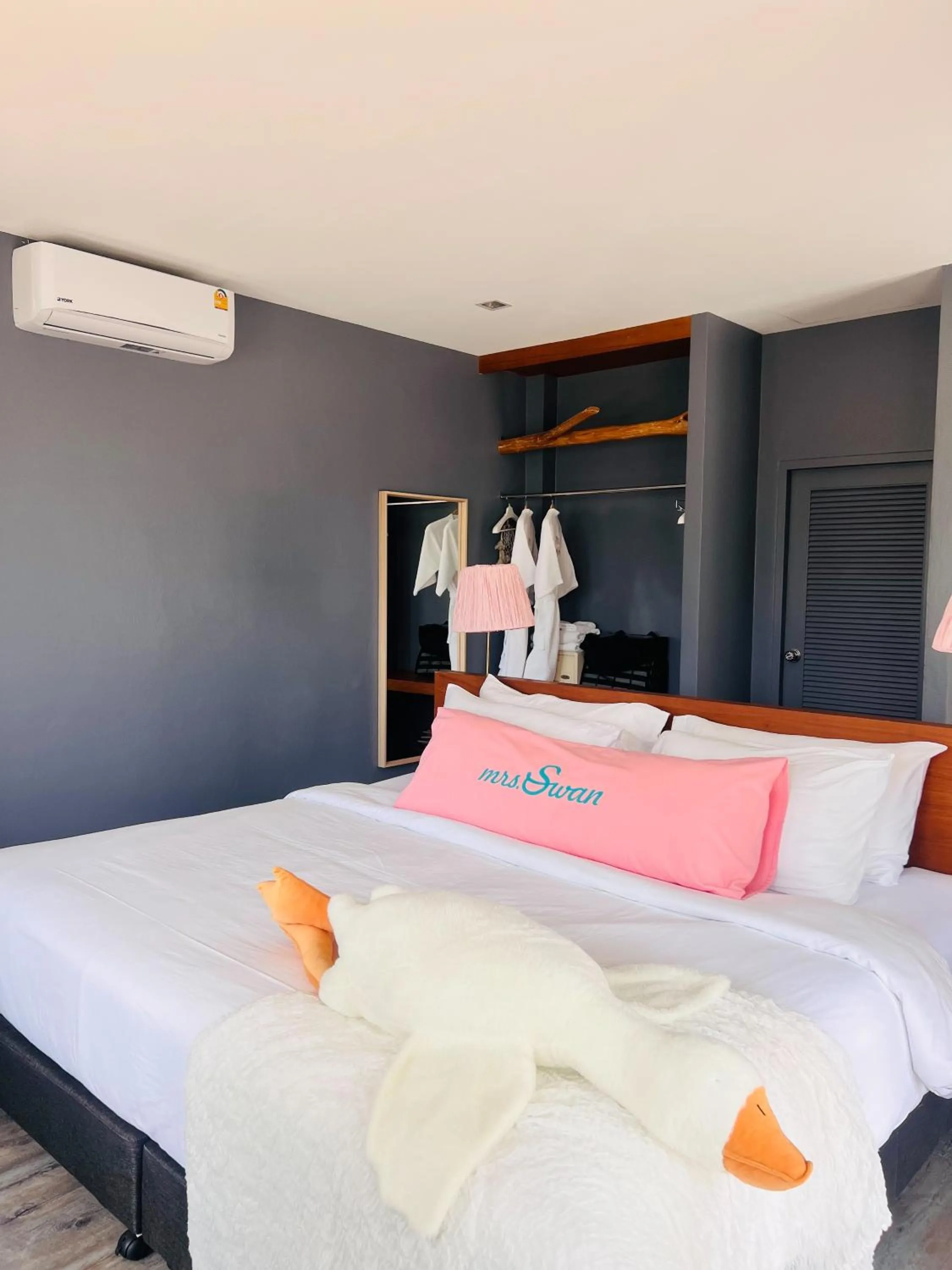 Bed in Mrs. Swan Hotel