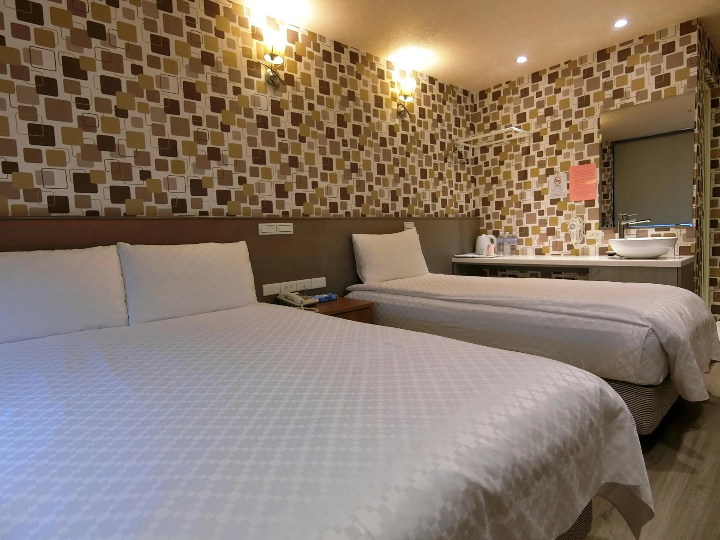 Bedroom, Bed in Taiwan Seven Days Boutique Hotel