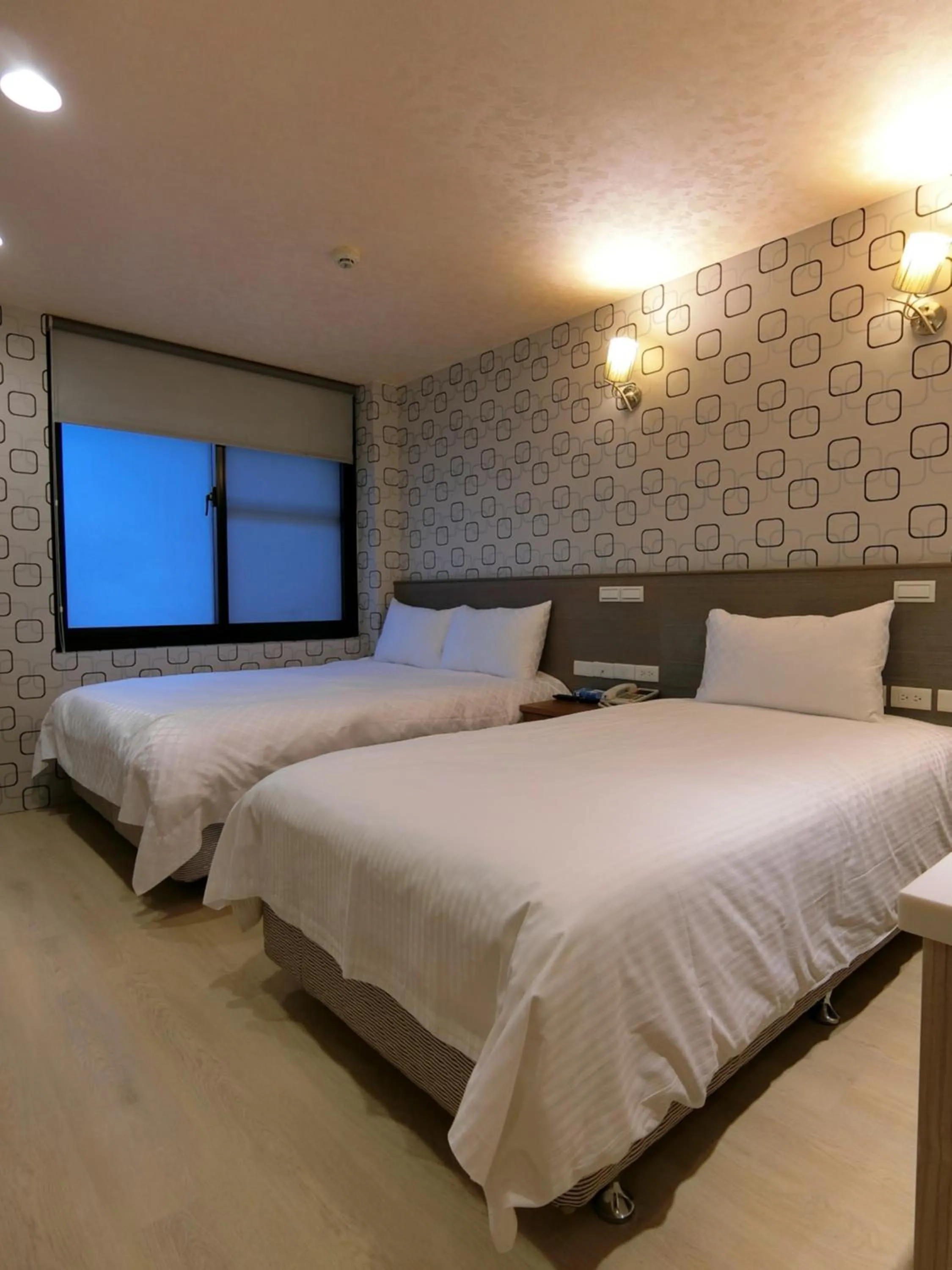 Bedroom, Bed in Taiwan Seven Days Boutique Hotel