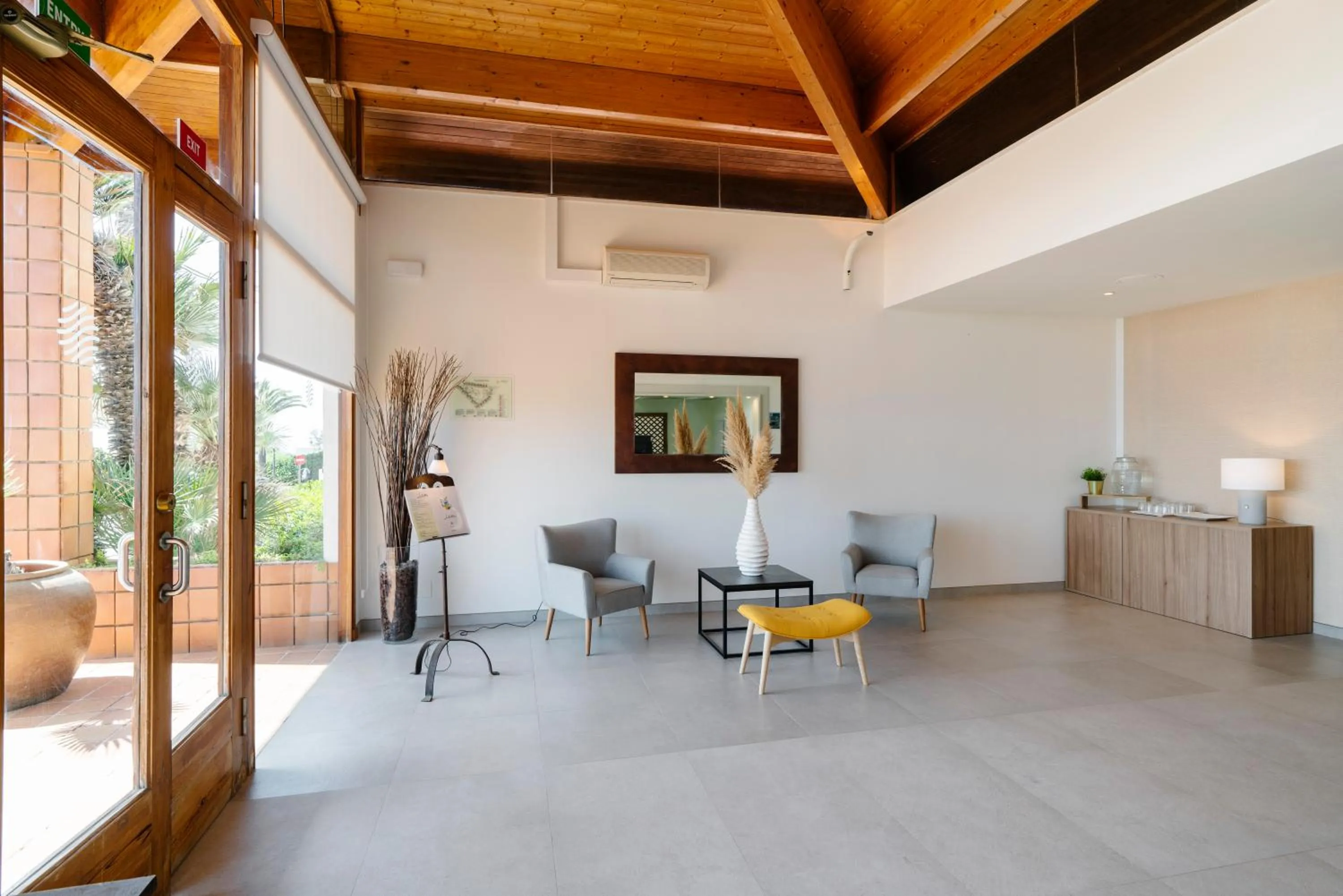 Lobby or reception in AluaSun Mediterráneo