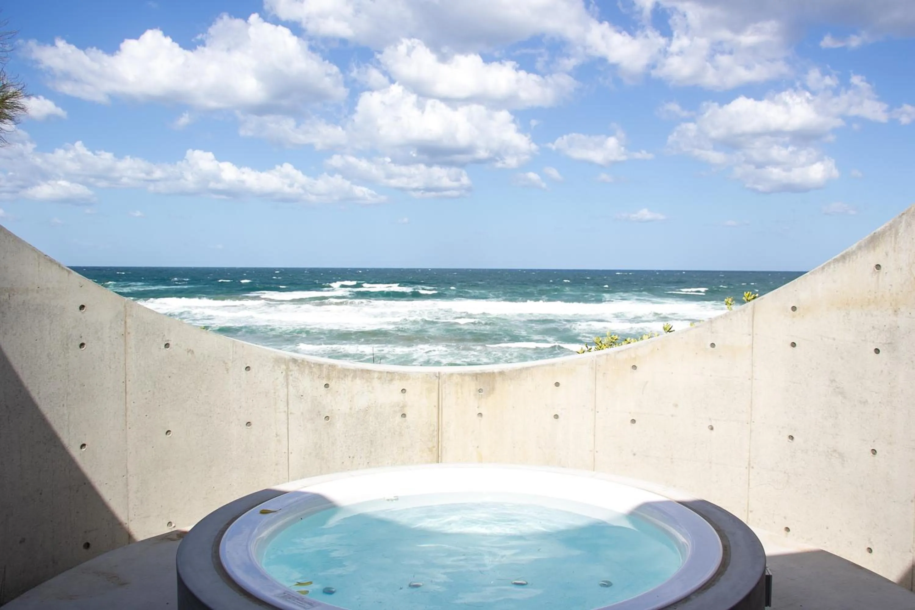 Hot Tub in Izumo HOTEL THE CLIFF