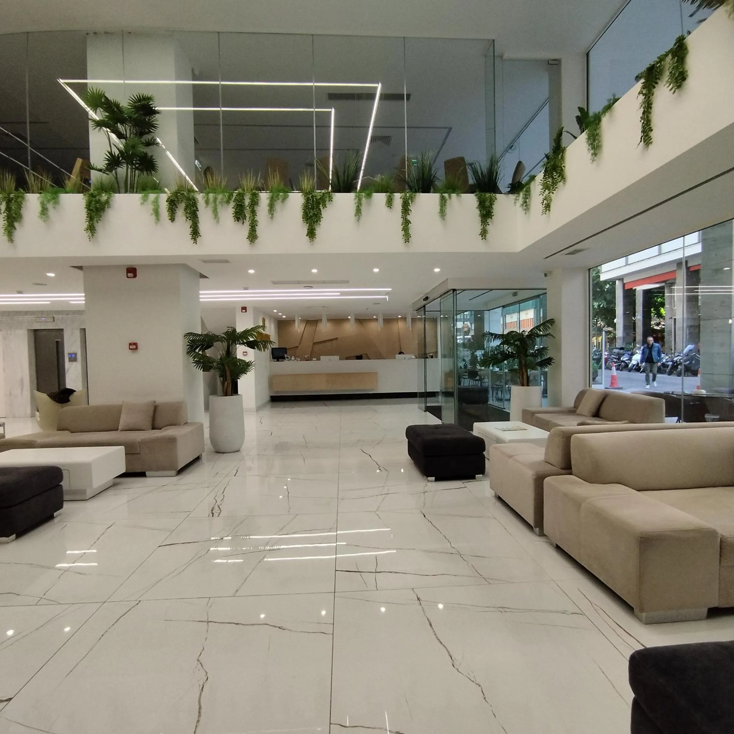 Lobby or reception in International Atene hotel