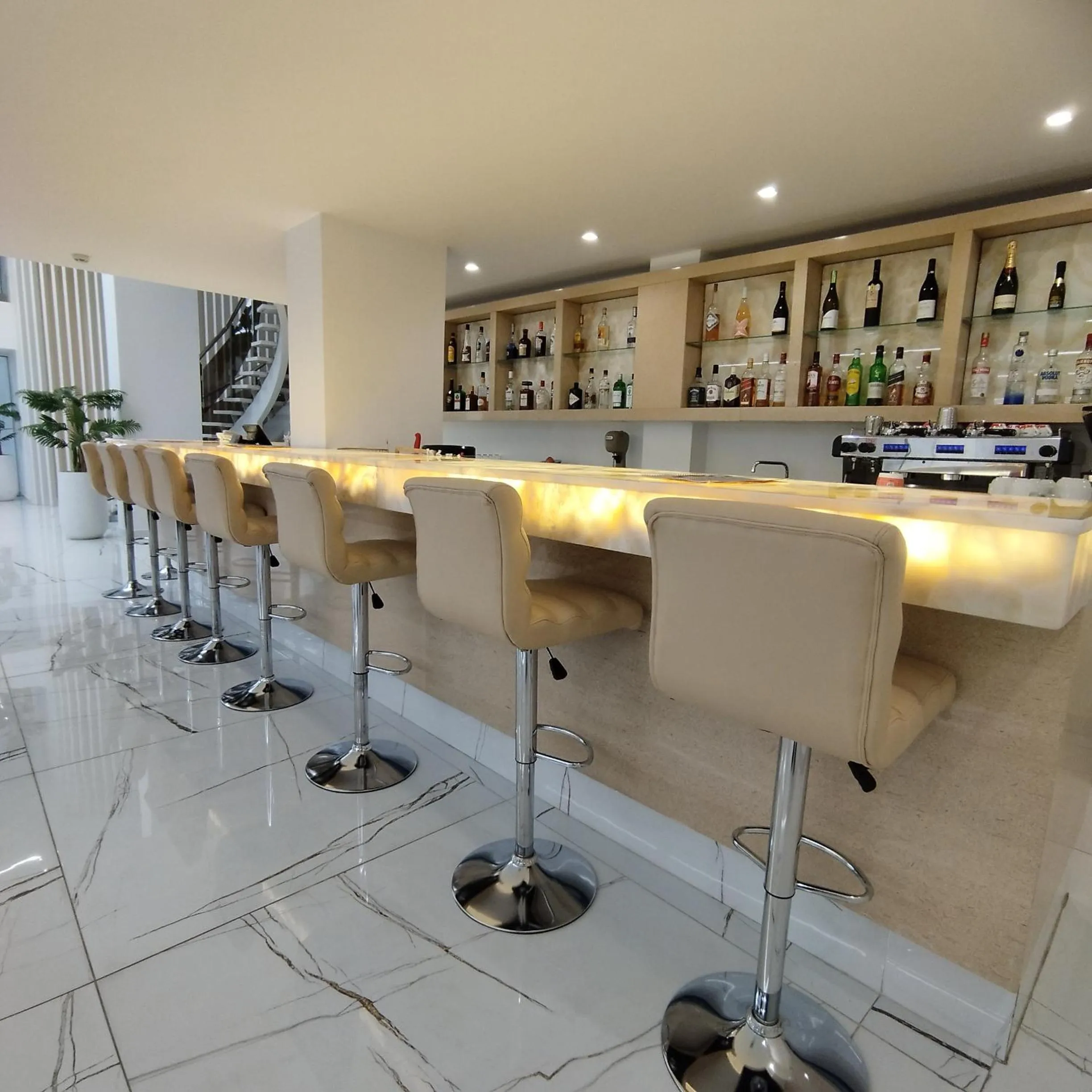 Lounge or bar in International Atene hotel