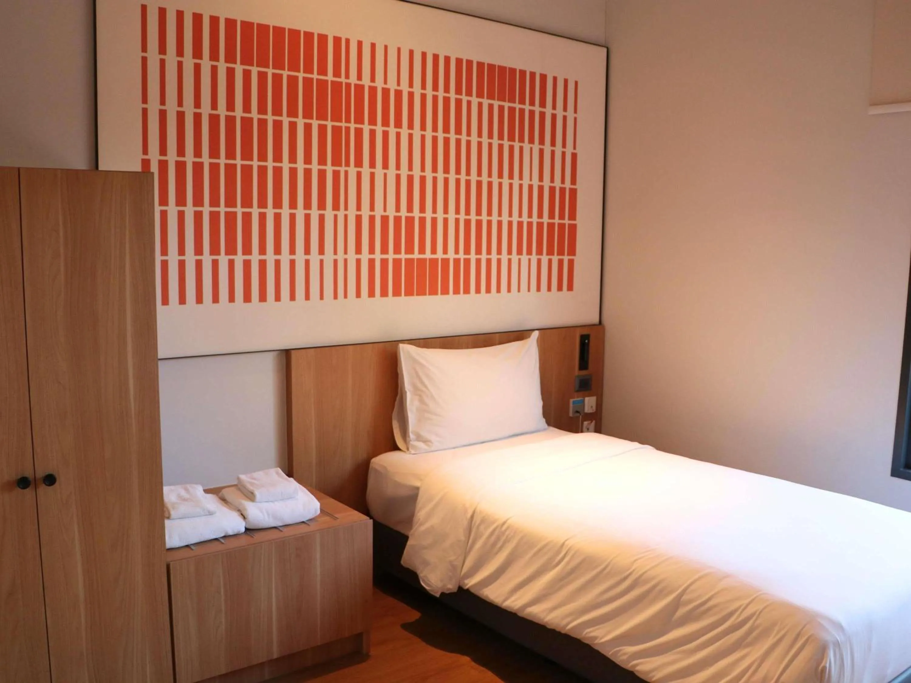 Bedroom, Bed in ibis Chiang Mai Nimman Journeyhub