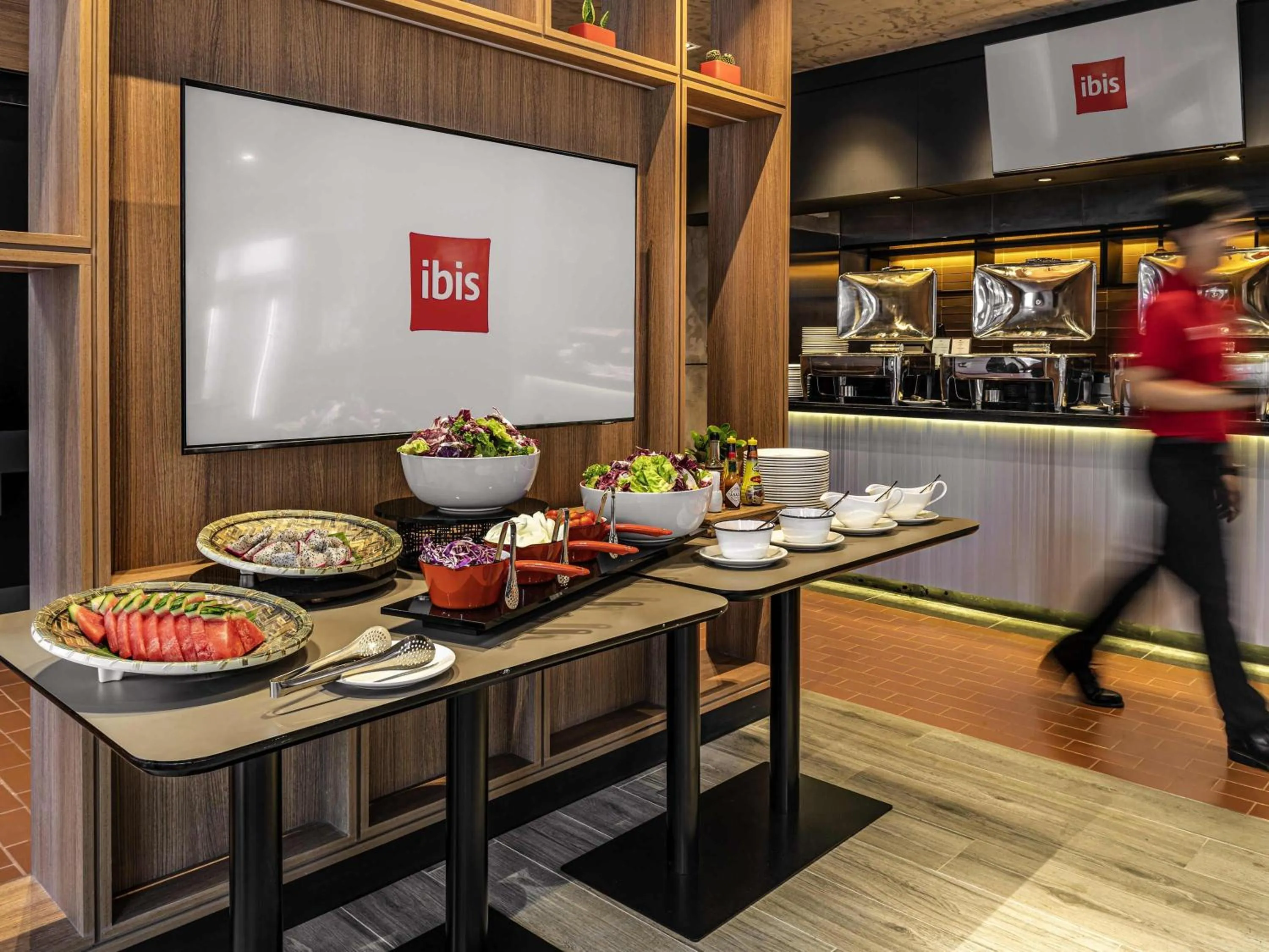 Restaurant/places to eat in ibis Chiang Mai Nimman Journeyhub