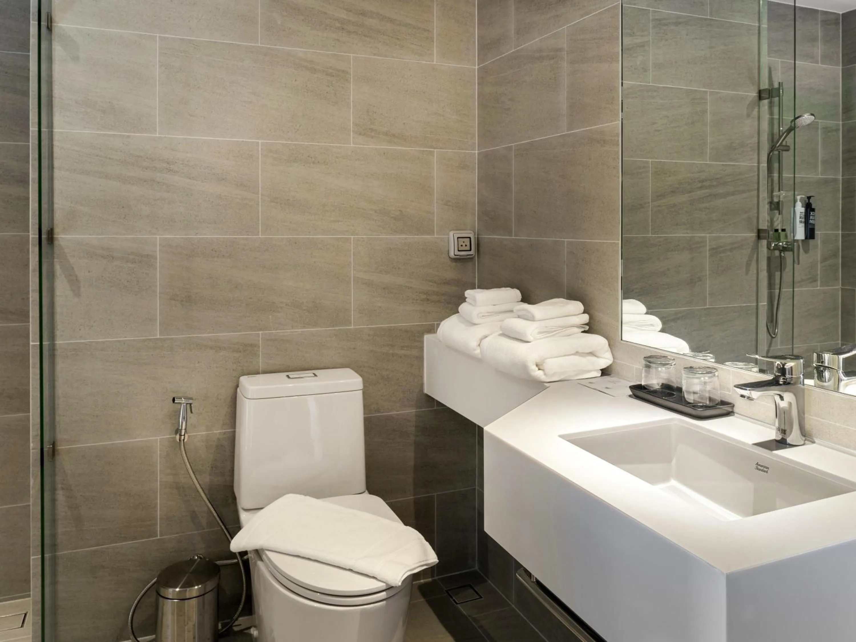 Bedroom in ibis Chiang Mai Nimman Journeyhub