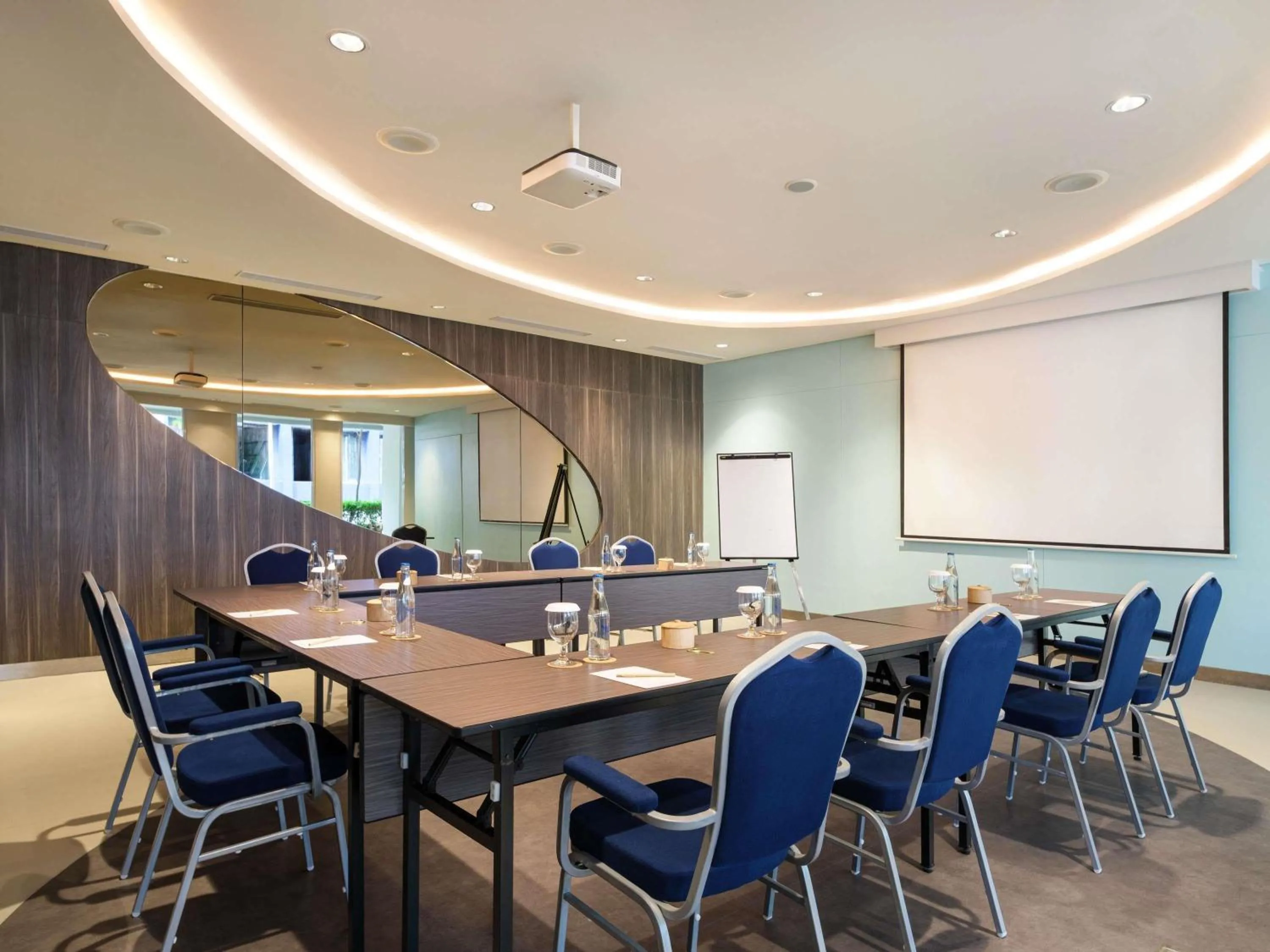 Meeting/conference room in Grand Mercure Bali Seminyak