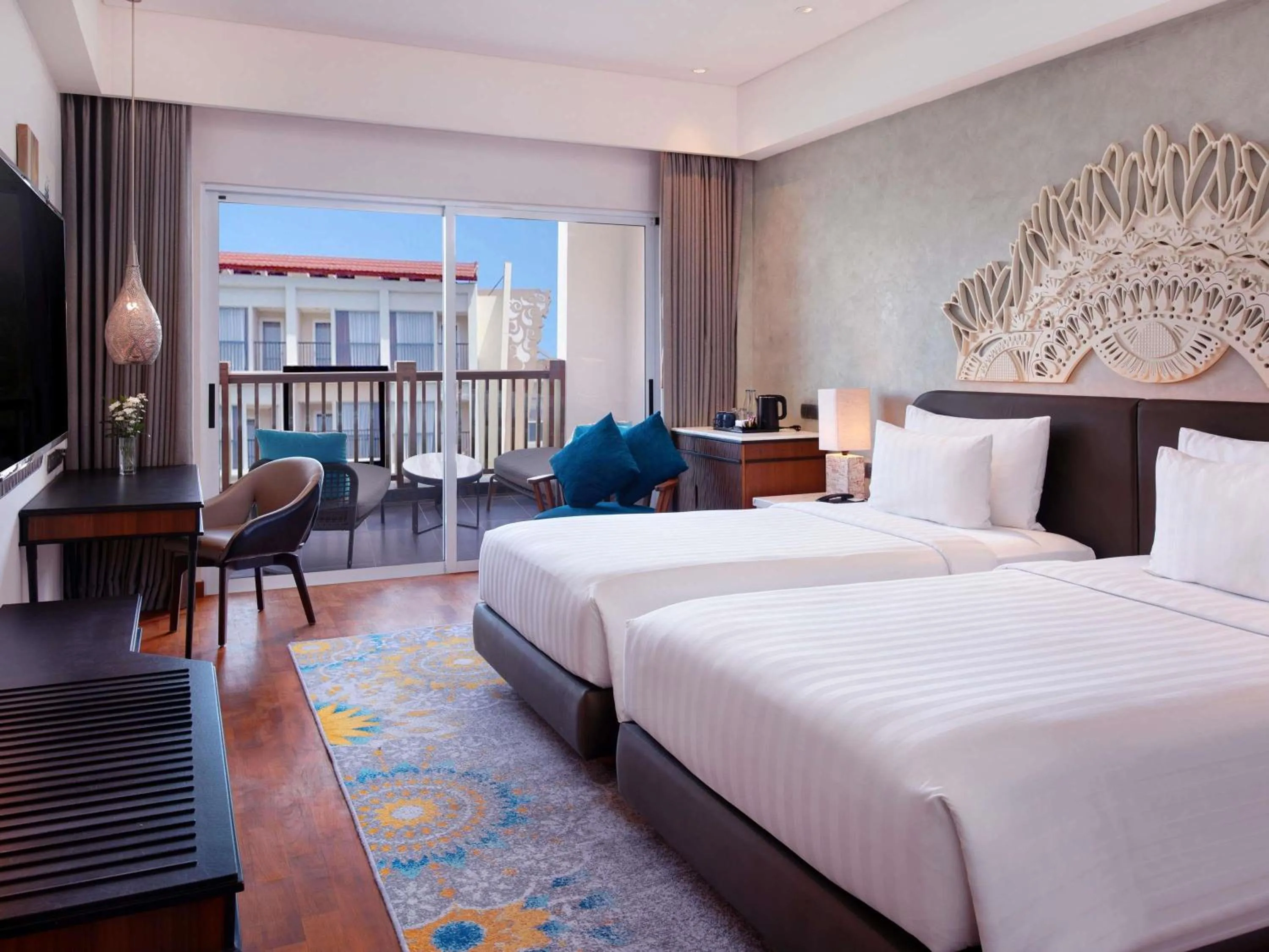 Bedroom, Bed in Grand Mercure Bali Seminyak