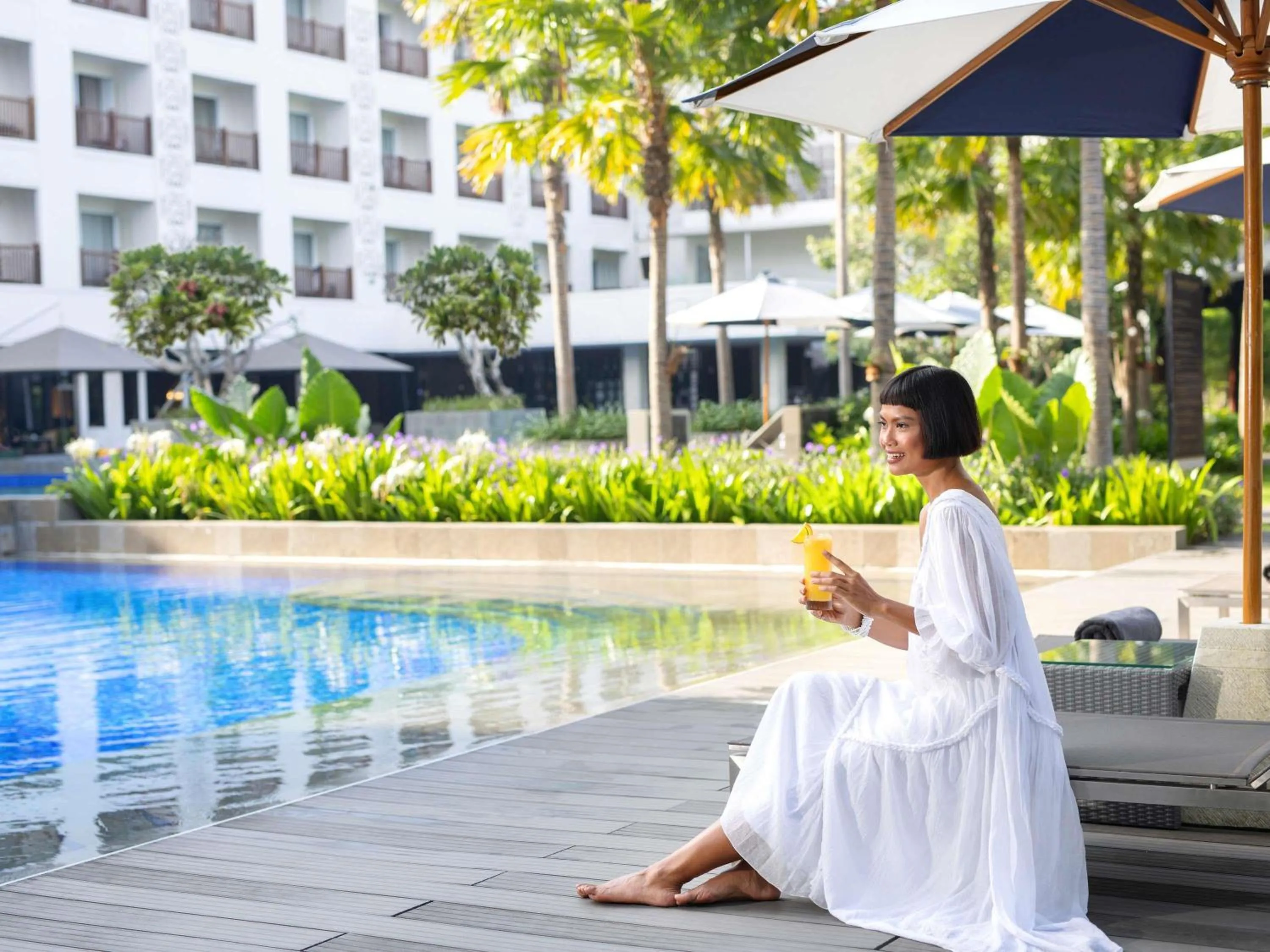 Pool view in Grand Mercure Bali Seminyak