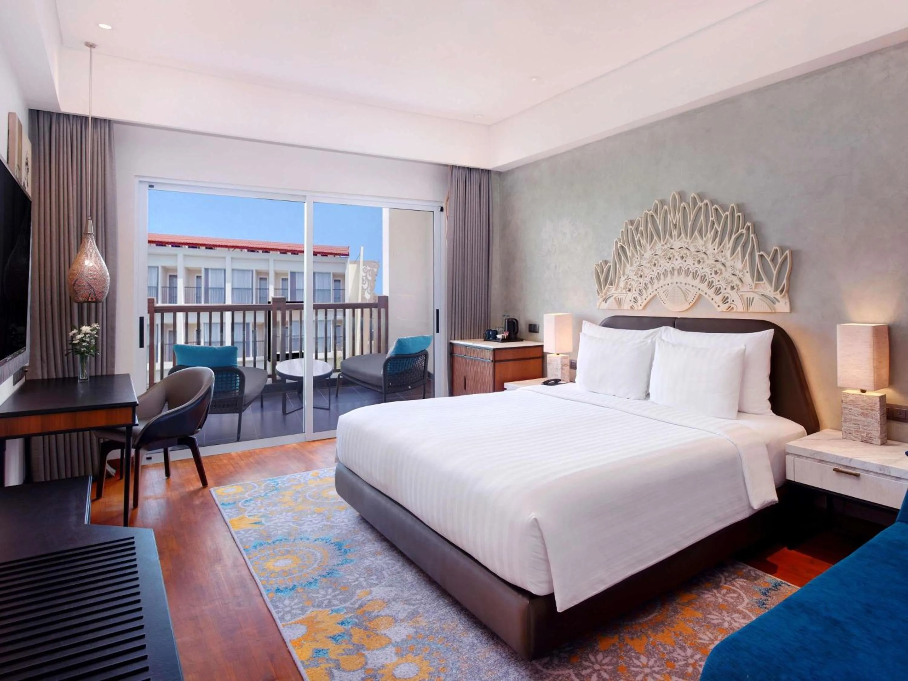 Bedroom, Bed in Grand Mercure Bali Seminyak