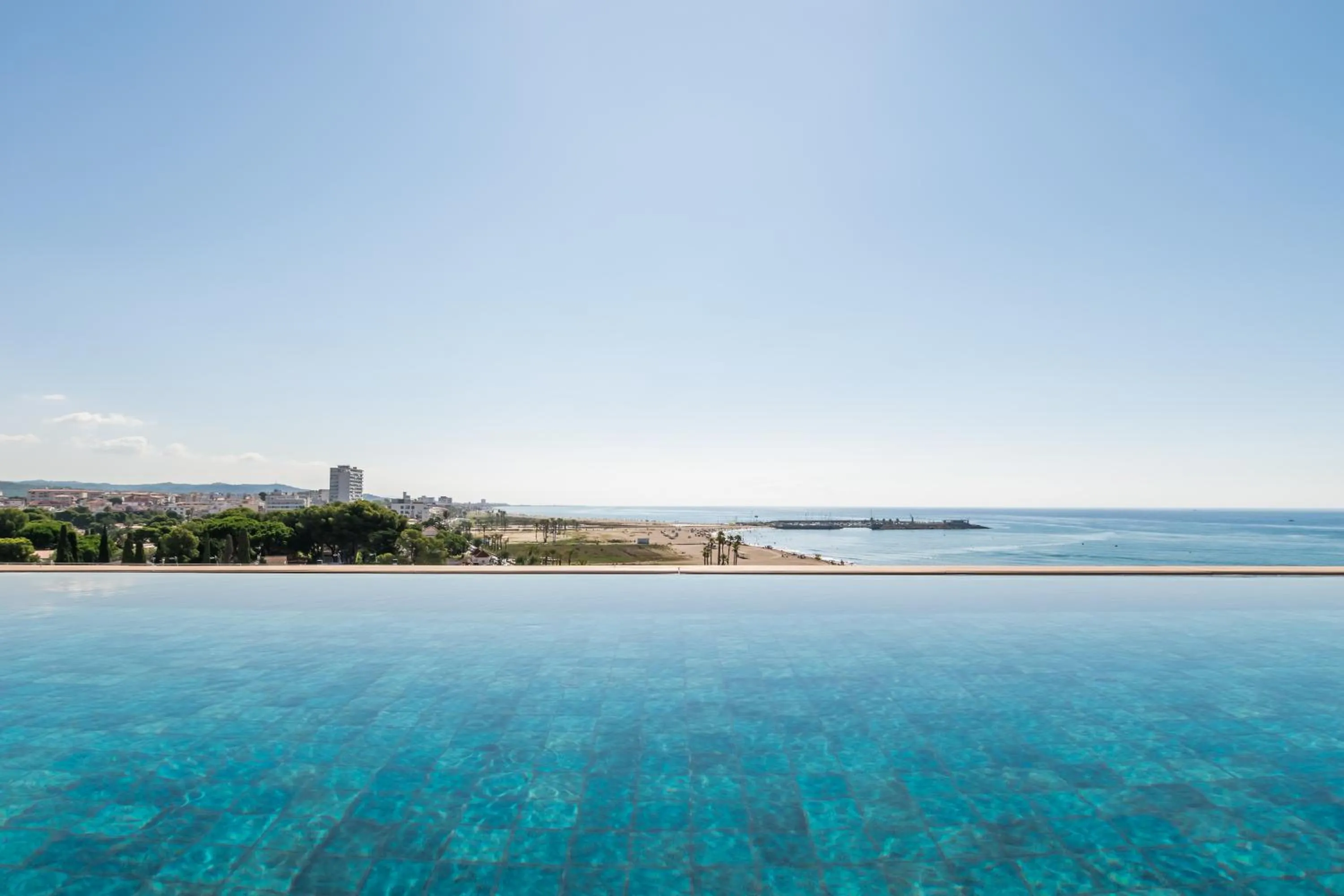 Pool view in Estival Maramar