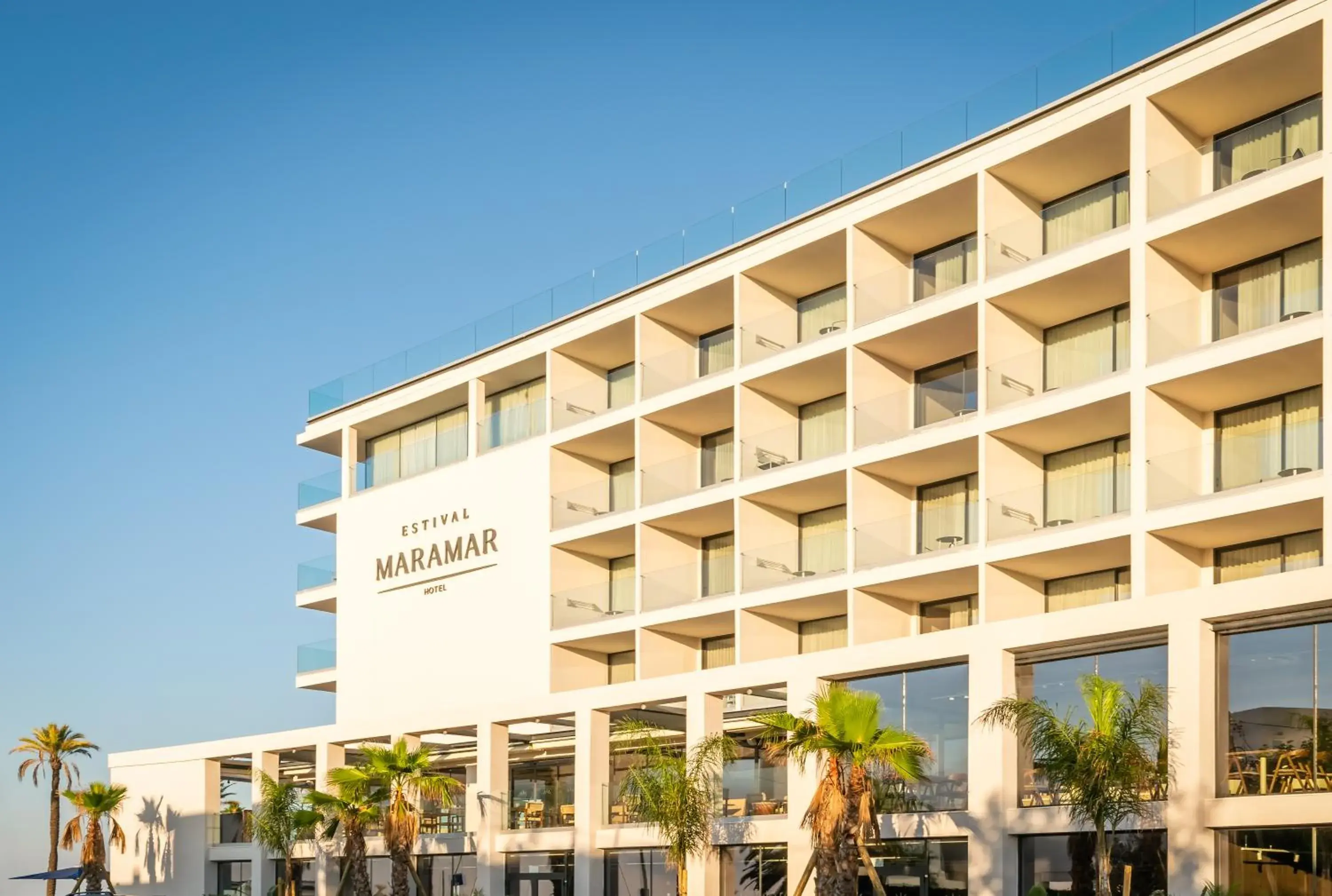 Property building in Estival Maramar Property building in Estival Maramar