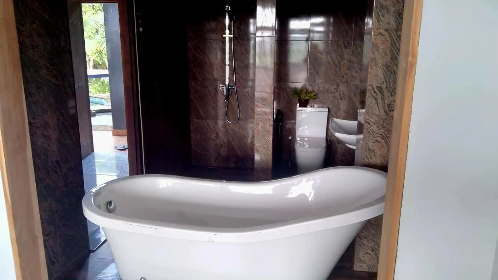 Bathroom in WILD FORTRESS HOTEL Sigiriya