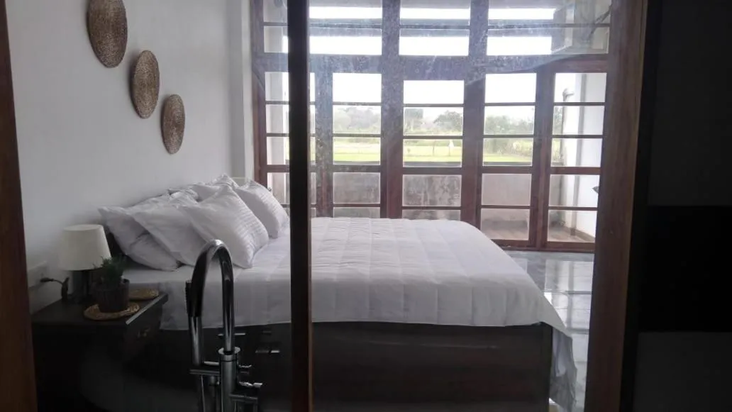 Bed in WILD FORTRESS HOTEL Sigiriya
