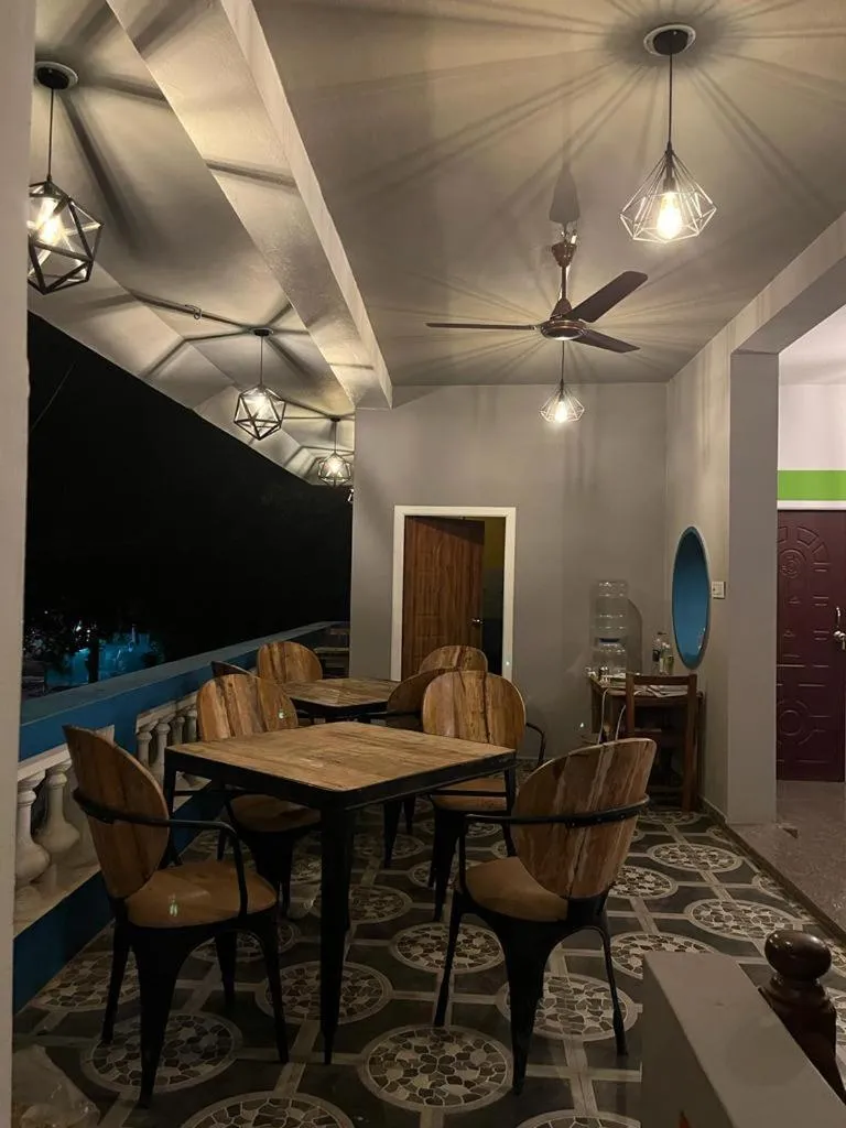 Unearth Hostel (Pondicherry)