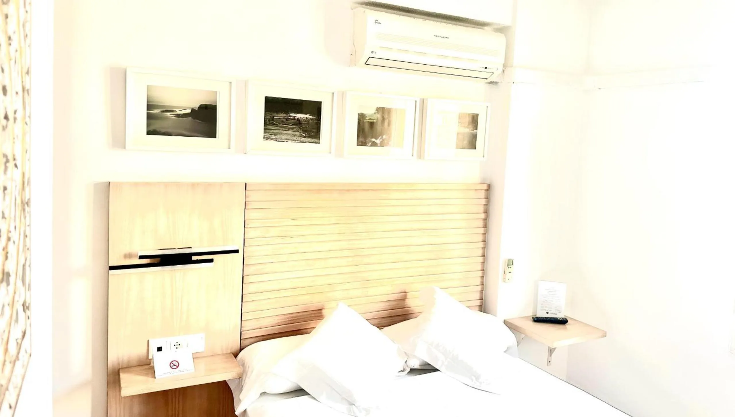 Bedroom, Bed in Arriadh