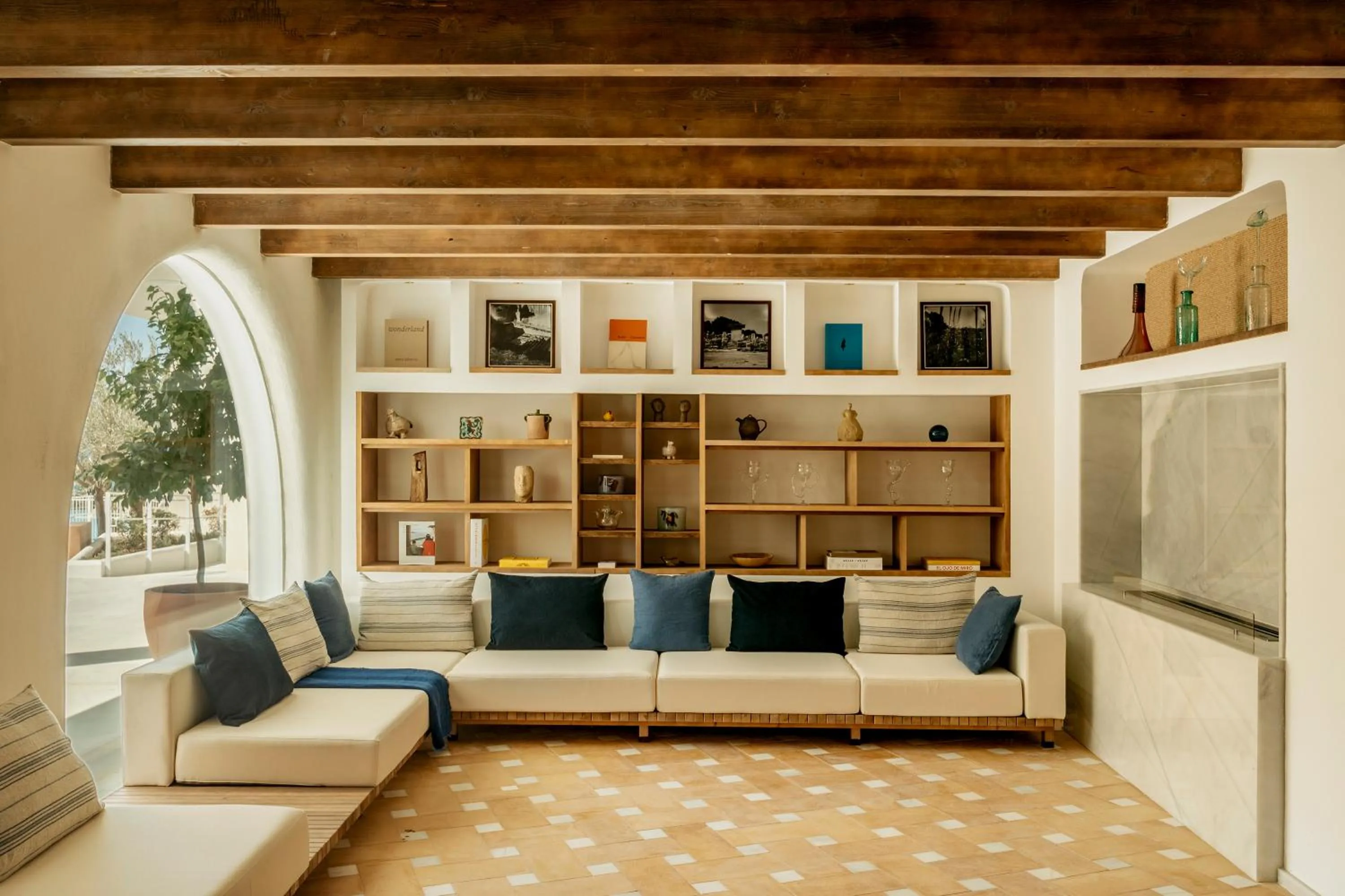 Lobby or reception in Villa Le Blanc, a Gran Meliá Hotel - The Leading Hotels of The World