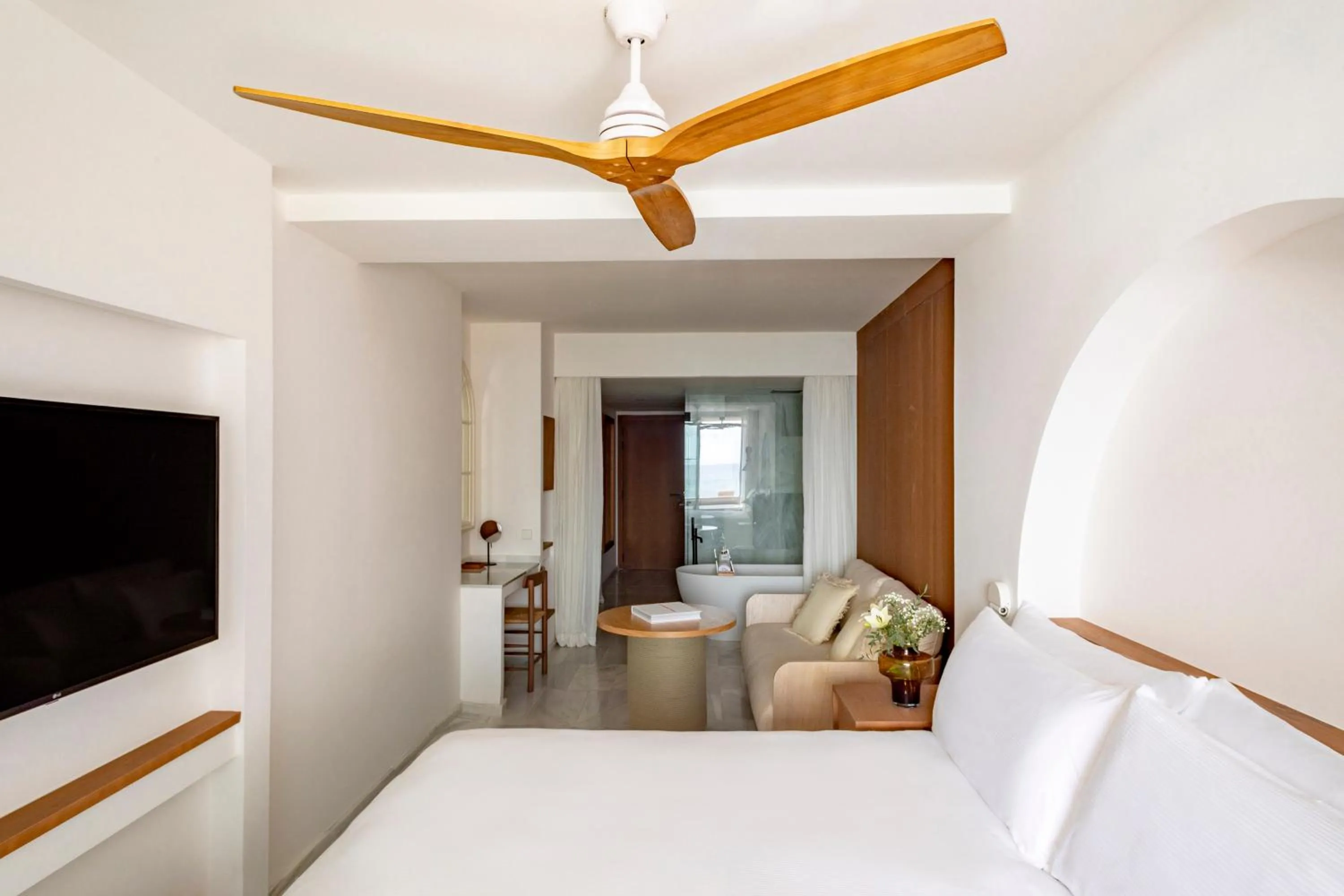 Bed in Villa Le Blanc, a Gran Meliá Hotel - The Leading Hotels of The World