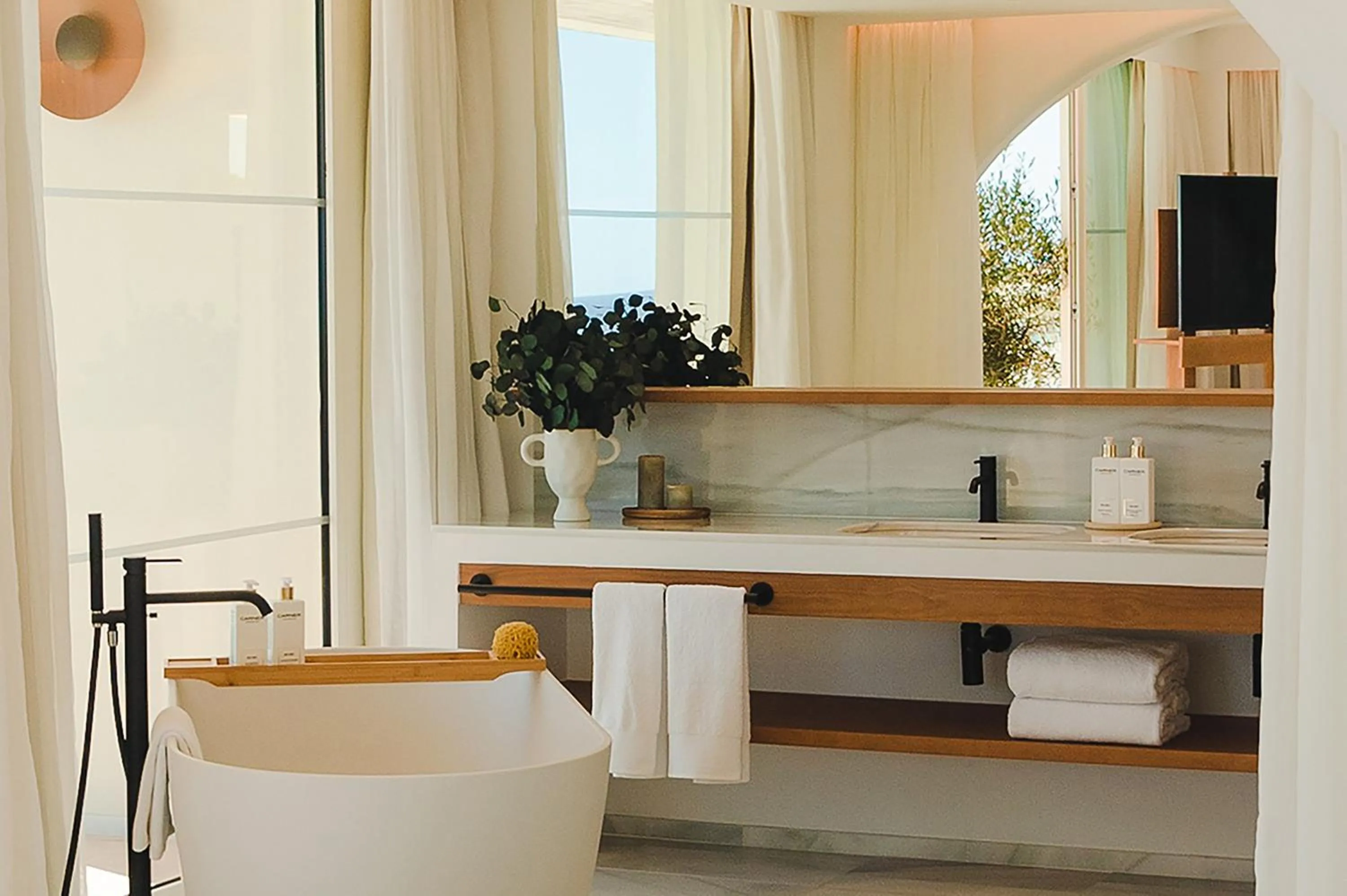 Bathroom in Villa Le Blanc, a Gran Meliá Hotel - The Leading Hotels of The World