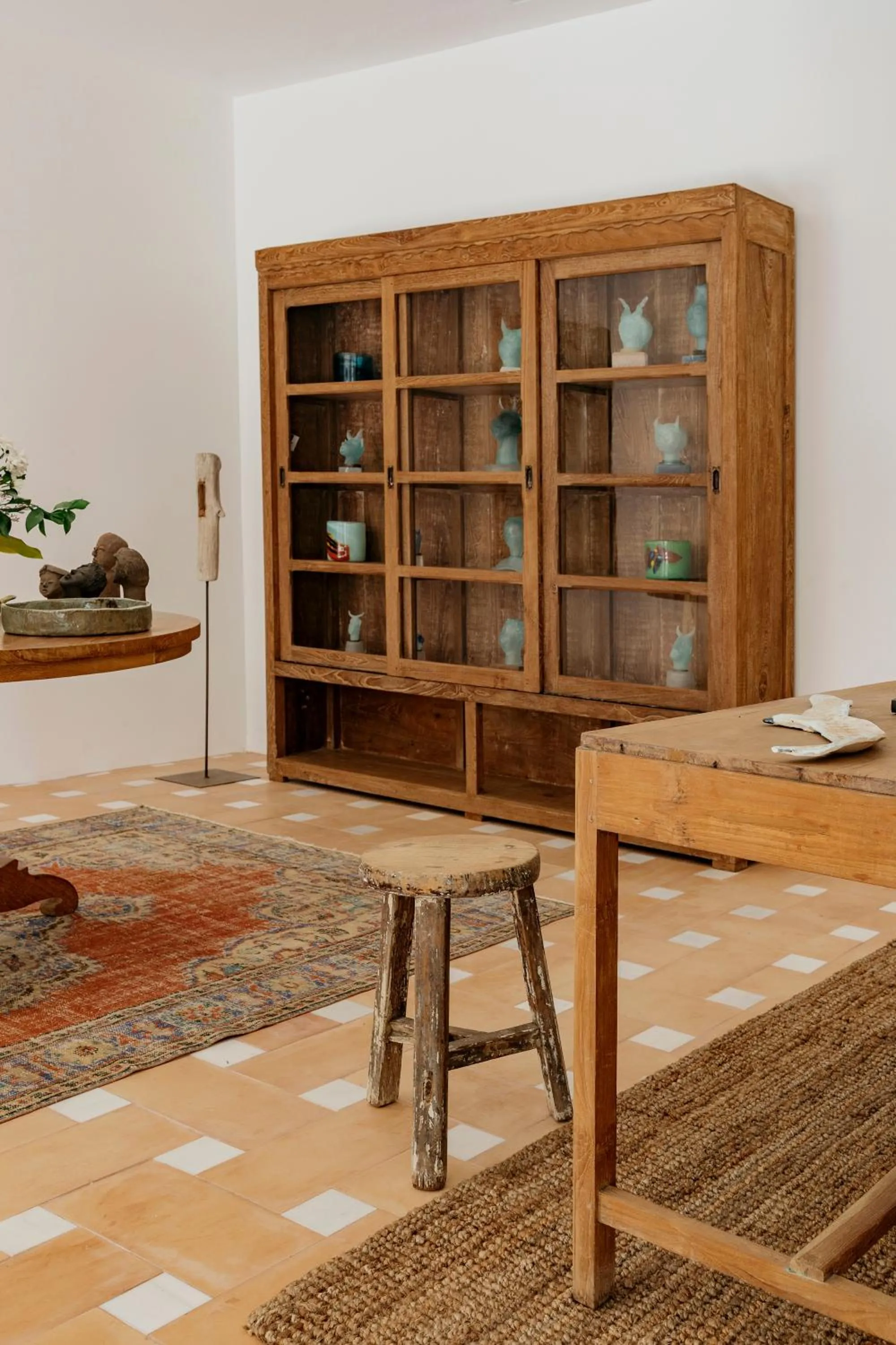 Library in Villa Le Blanc, a Gran Meliá Hotel - The Leading Hotels of The World