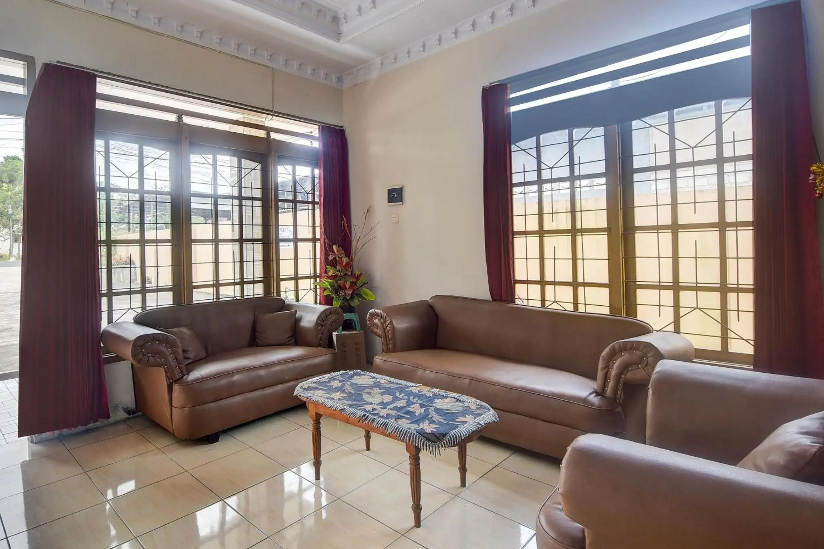 Lobby or reception in Hotel O Borneo Lobby or reception in Hotel O Borneo