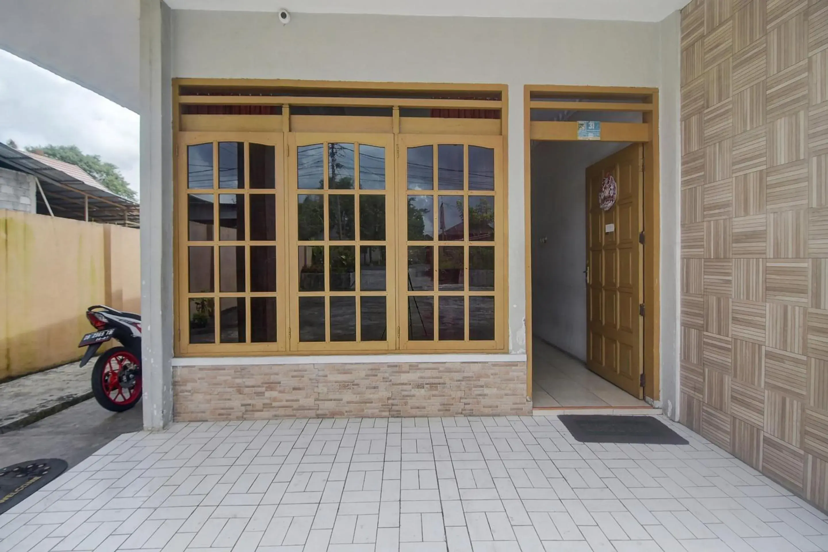 Facade/entrance in Hotel O Borneo Facade/entrance in Hotel O Borneo