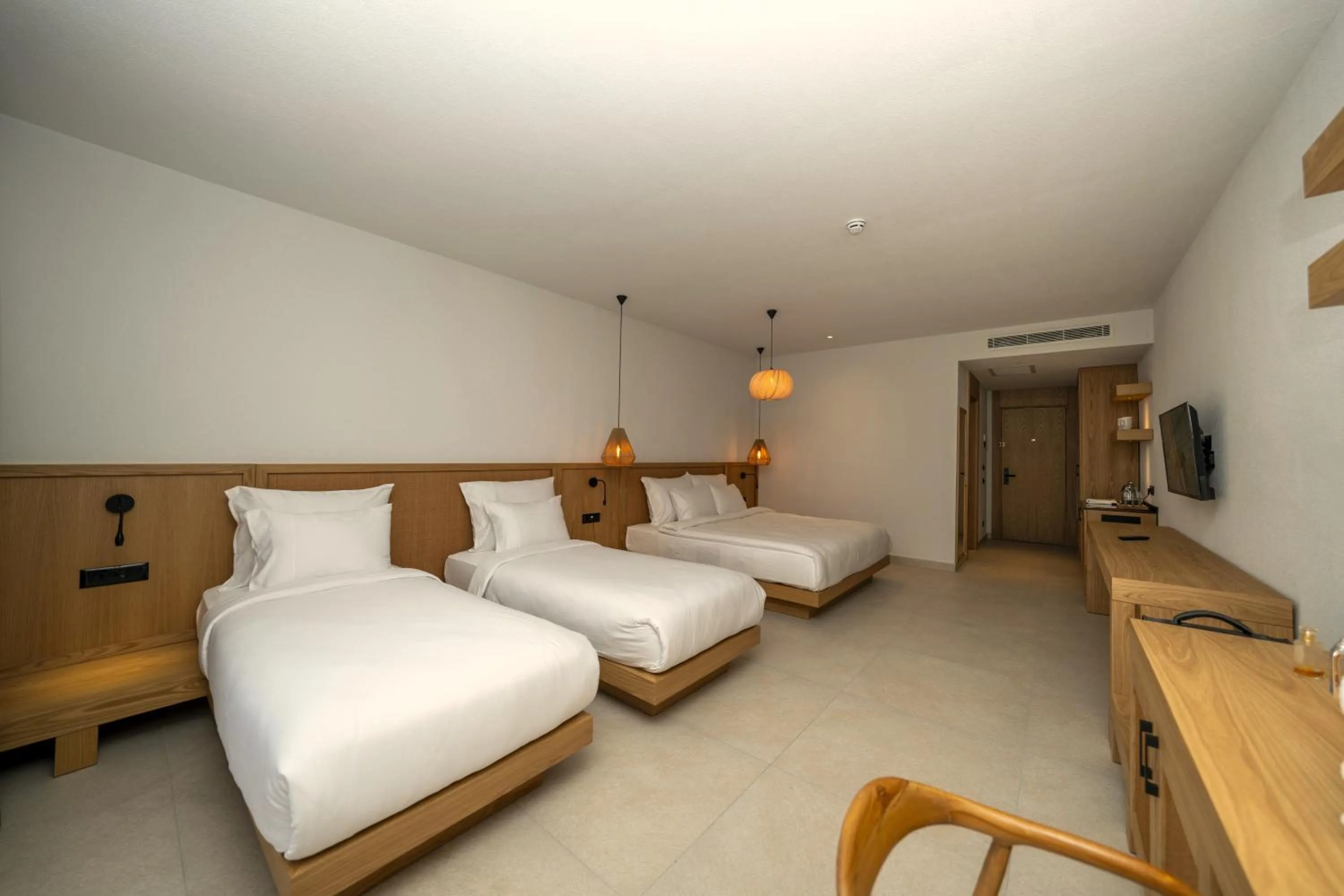 Bedroom, Bed in Kairos Valley Wellness & Longevity