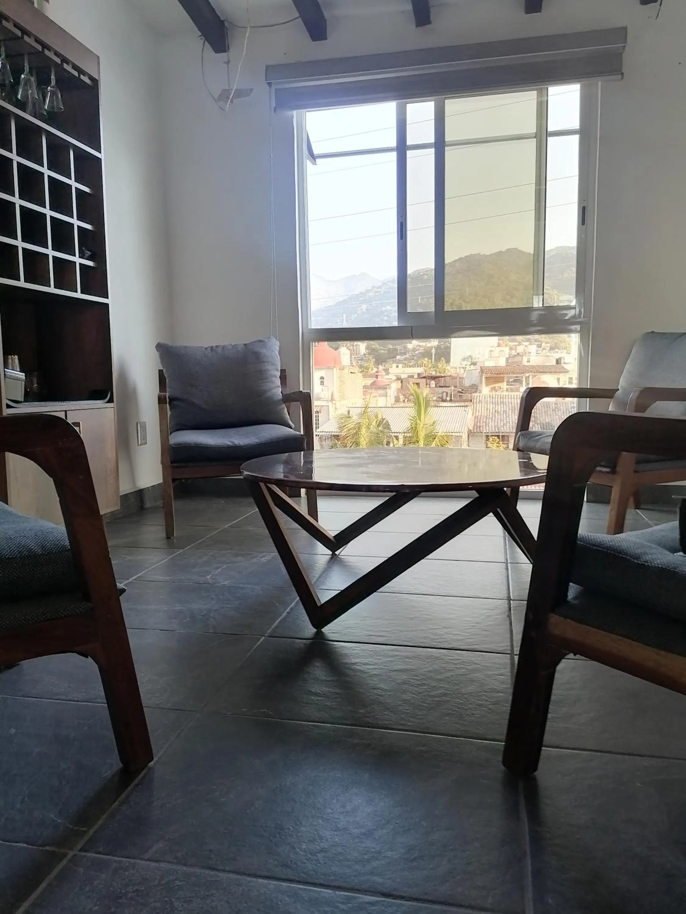 Living room in Camberos Place - centrally-located loft-penthouse