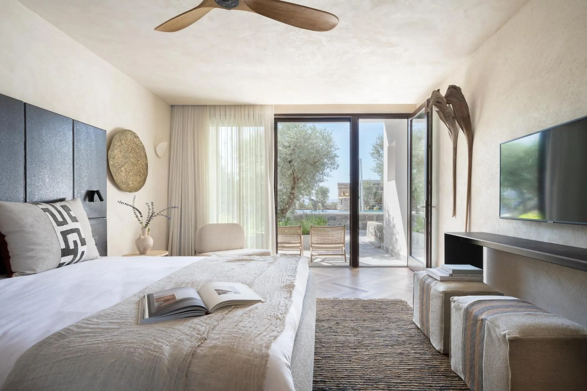 Bed in Pereh Mountain Resort