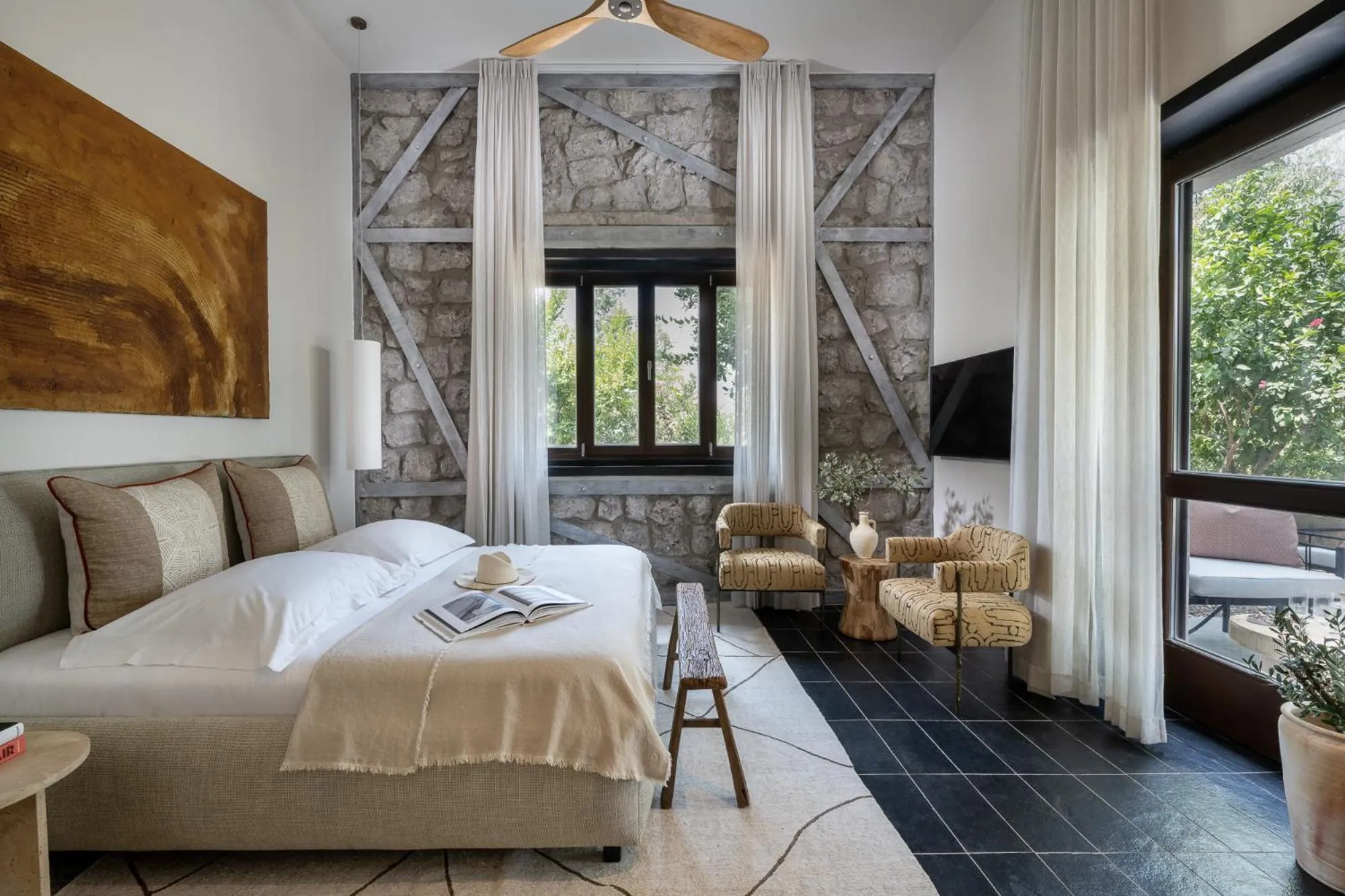 Bed in Pereh Mountain Resort